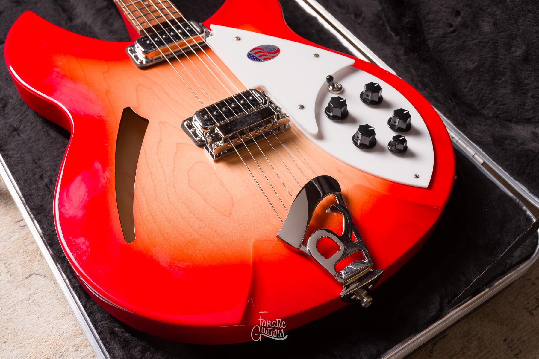 Rickenbacker 330 Fireglo