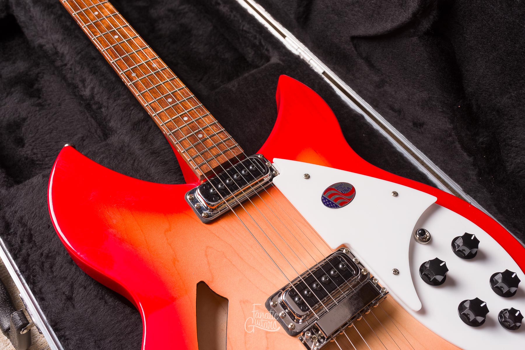 Rickenbacker 330 Fireglo
