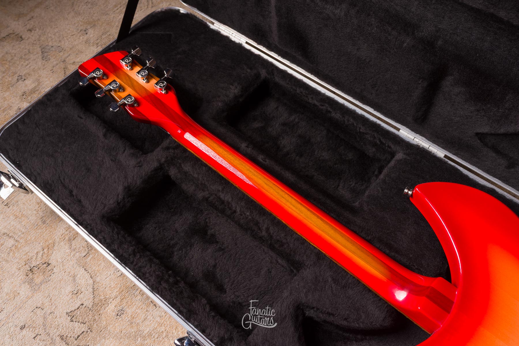 Rickenbacker 330 Fireglo