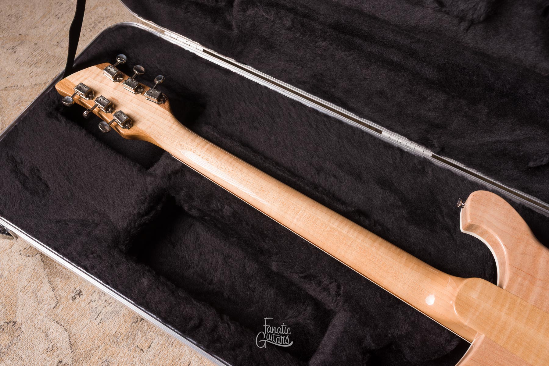Rickenbacker 660 Mapleglo
