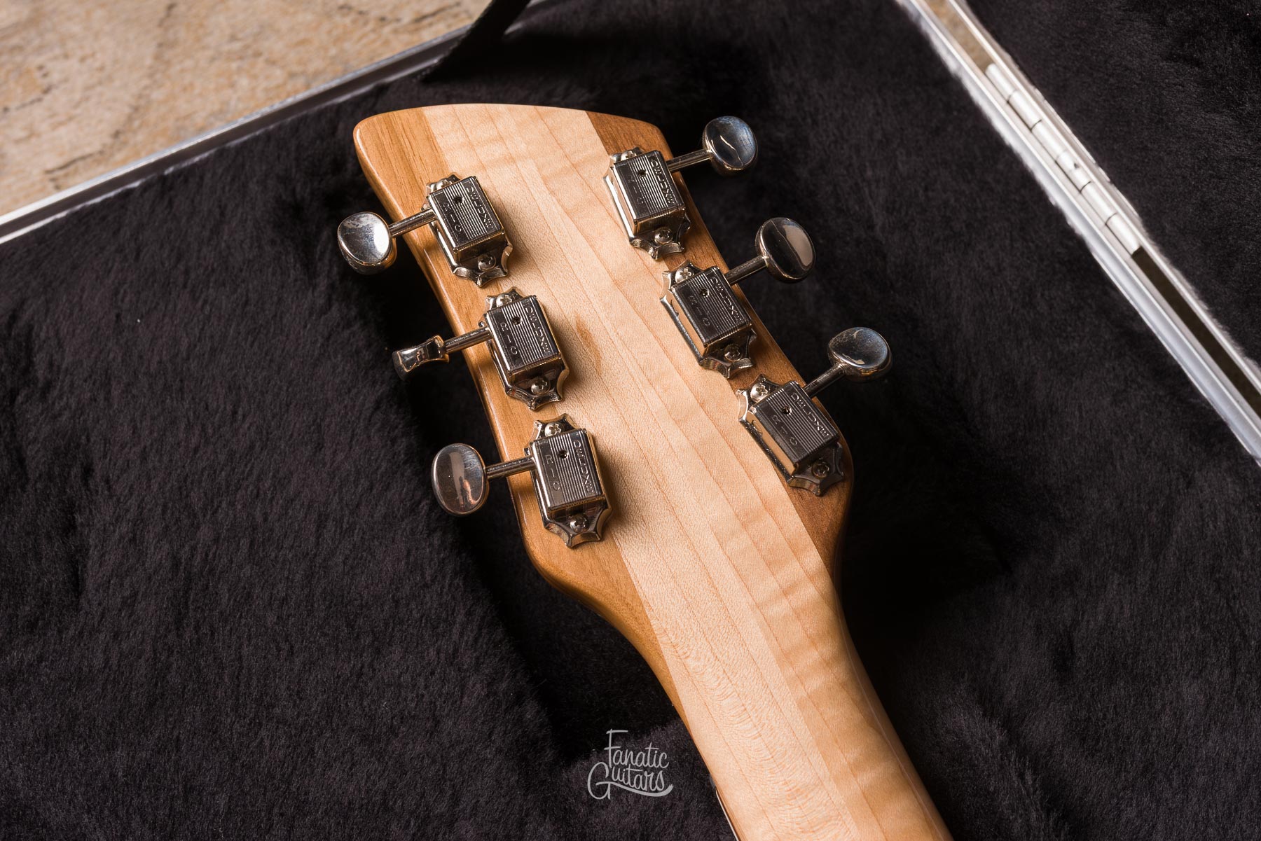 Rickenbacker 660 Mapleglo