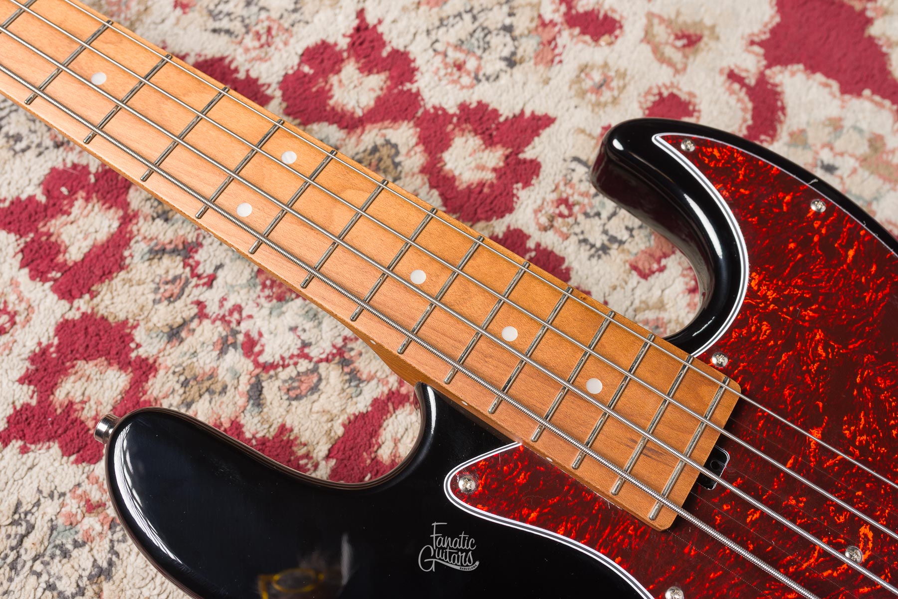 Sadowsky MetroExpress 21-4 Standard JJ Maple - Black #000159-24 Segunda Mano