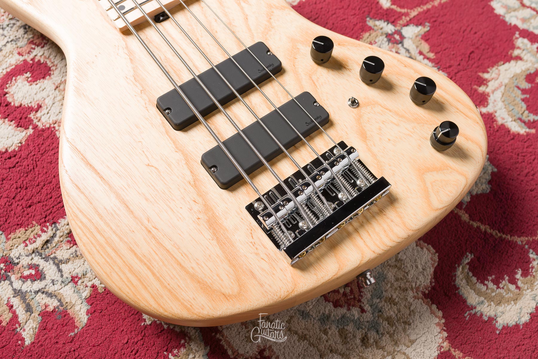 Sadowsky MetroLine Single Cut 24-5 Fresno - Natural Transparent Satin #005656-25 Segunda Mano