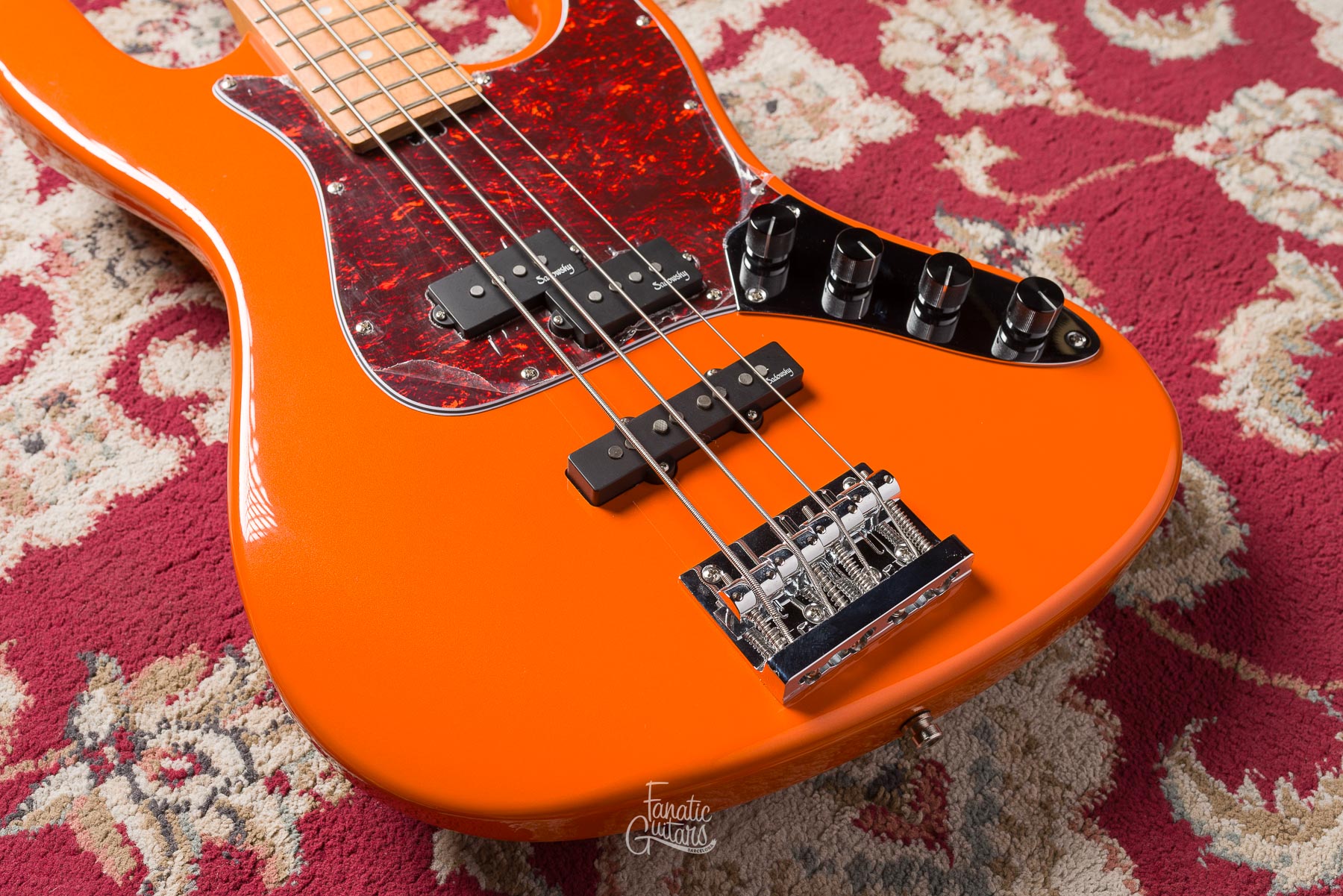 Sadowsky MetroExpress 21-4 Hybrid PJ - Candy Apple Orange Metallic #000105-24 Segunda Mano