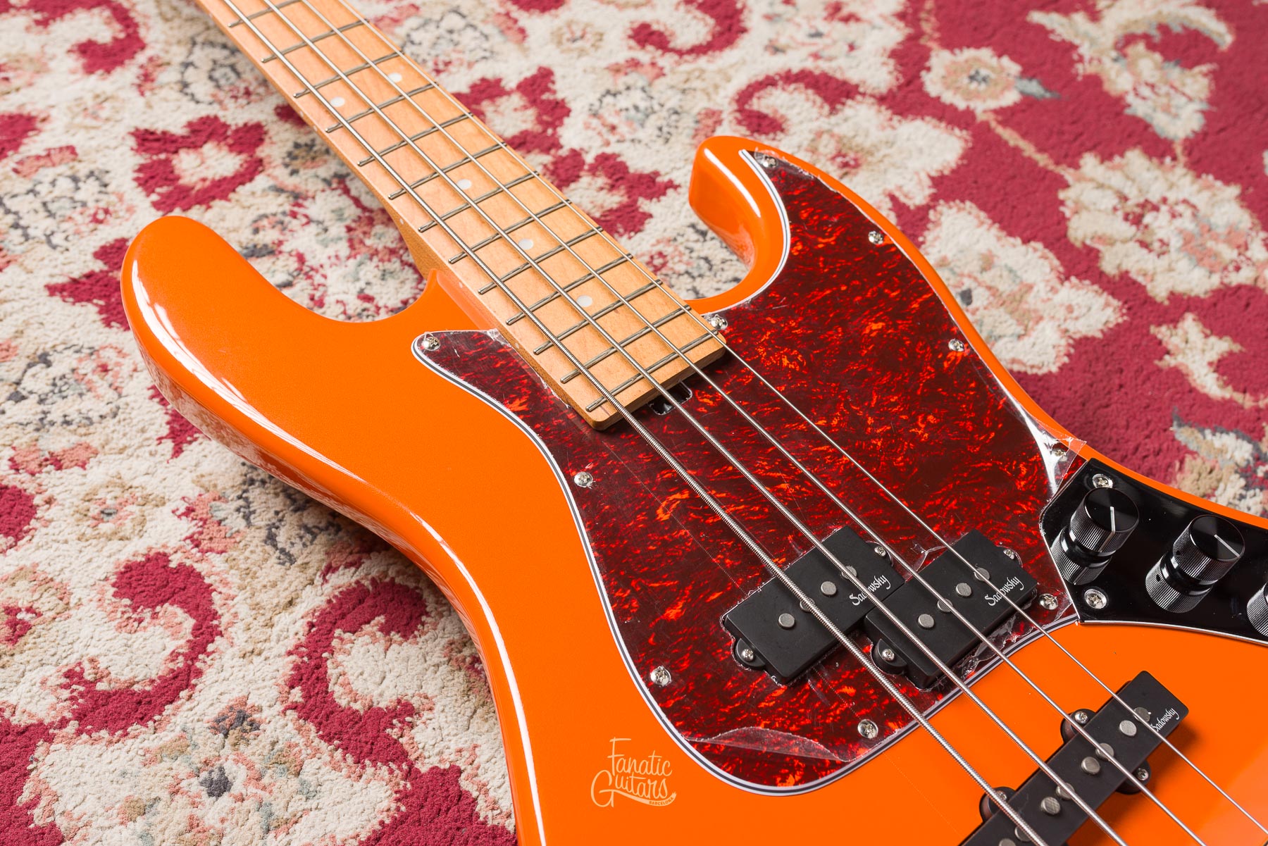 Sadowsky MetroExpress 21-4 Hybrid PJ - Candy Apple Orange Metallic #000105-24 Segunda Mano