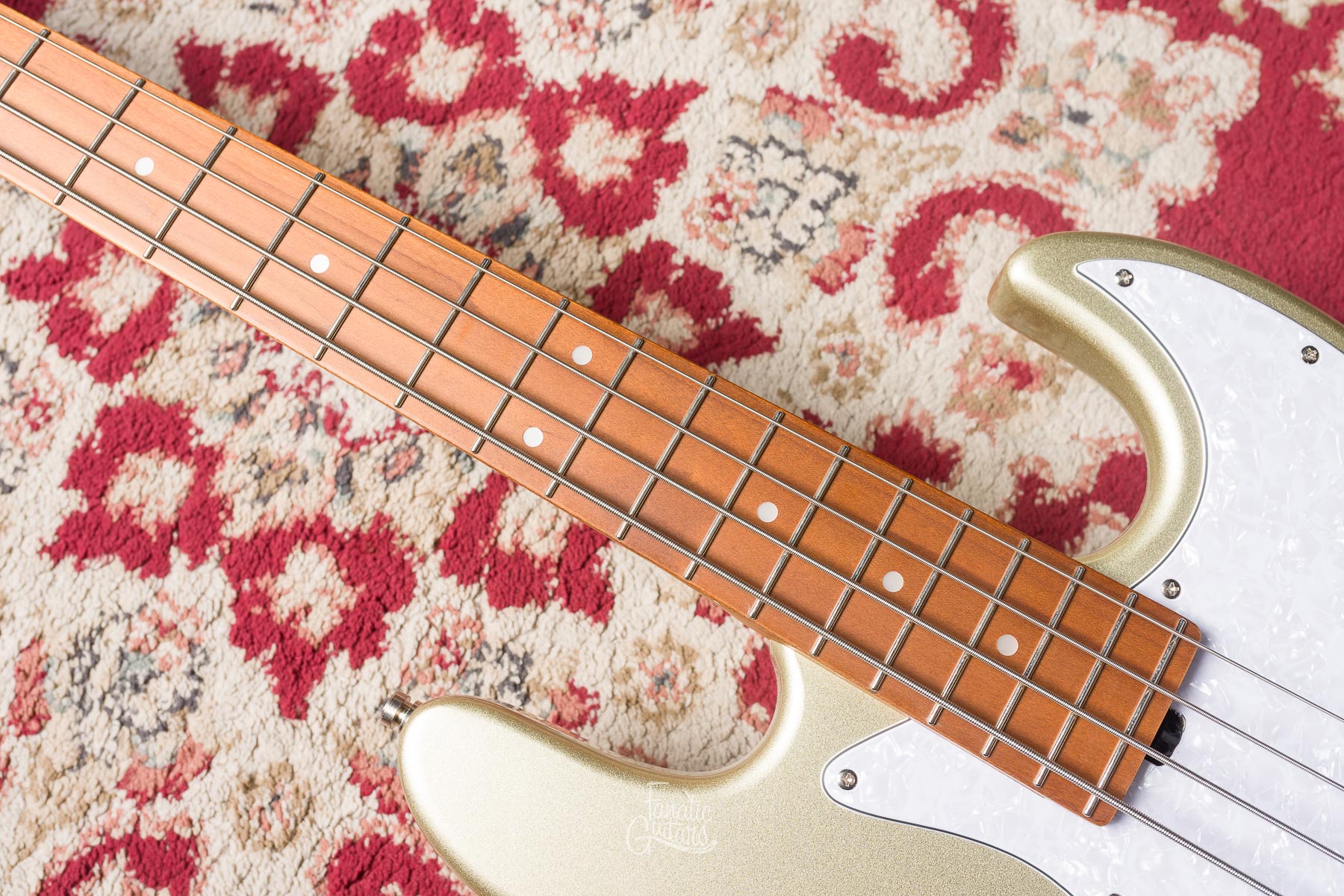 Sadowsky MetroExpress 21-4 Hybrid PJ Maple - Solid Champagne Metallic #000111-24 Segunda Mano