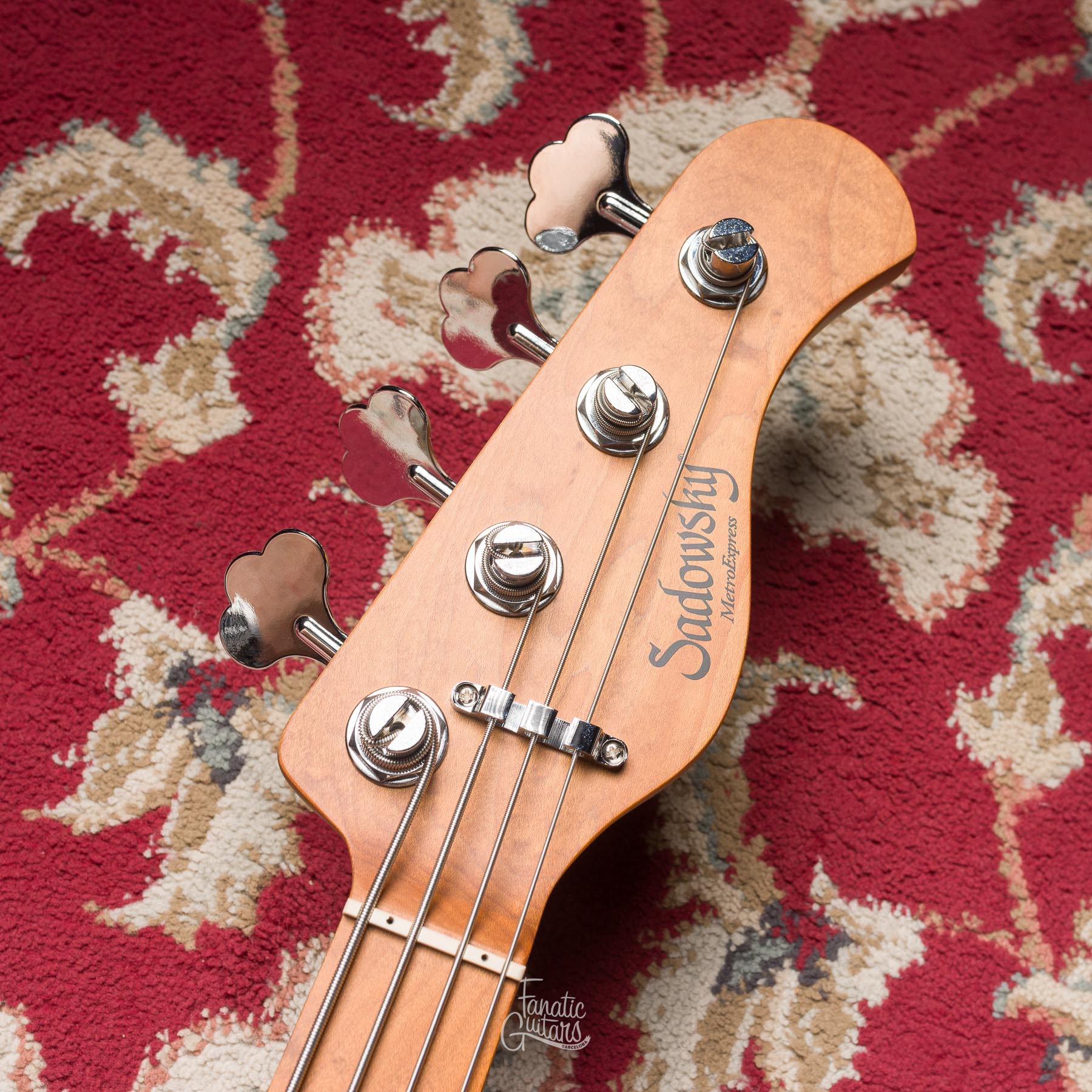 Sadowsky MetroExpress 21-4 Hybrid PJ Maple - Solid Champagne Metallic #000111-24 Segunda Mano