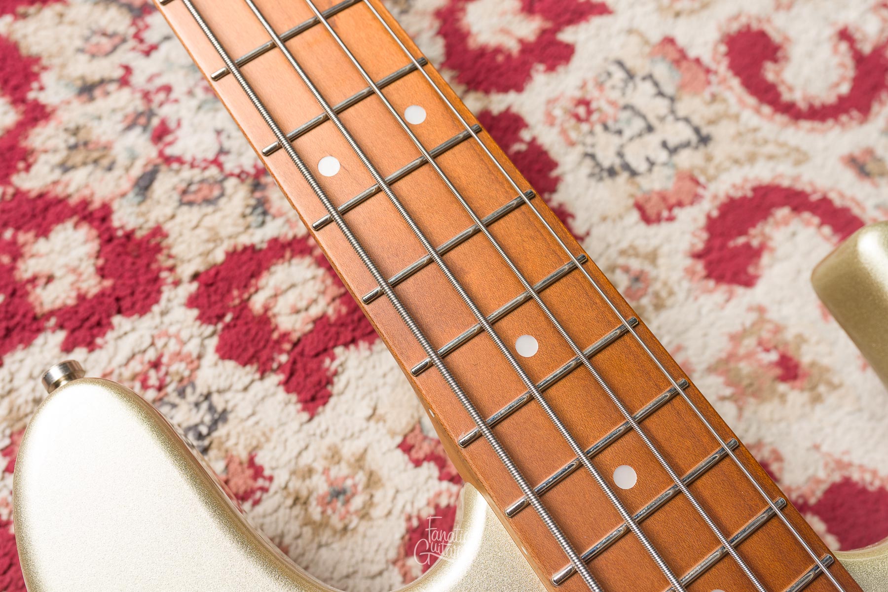 Sadowsky MetroExpress 21-4 Hybrid PJ Maple - Solid Champagne Metallic #000111-24 Segunda Mano