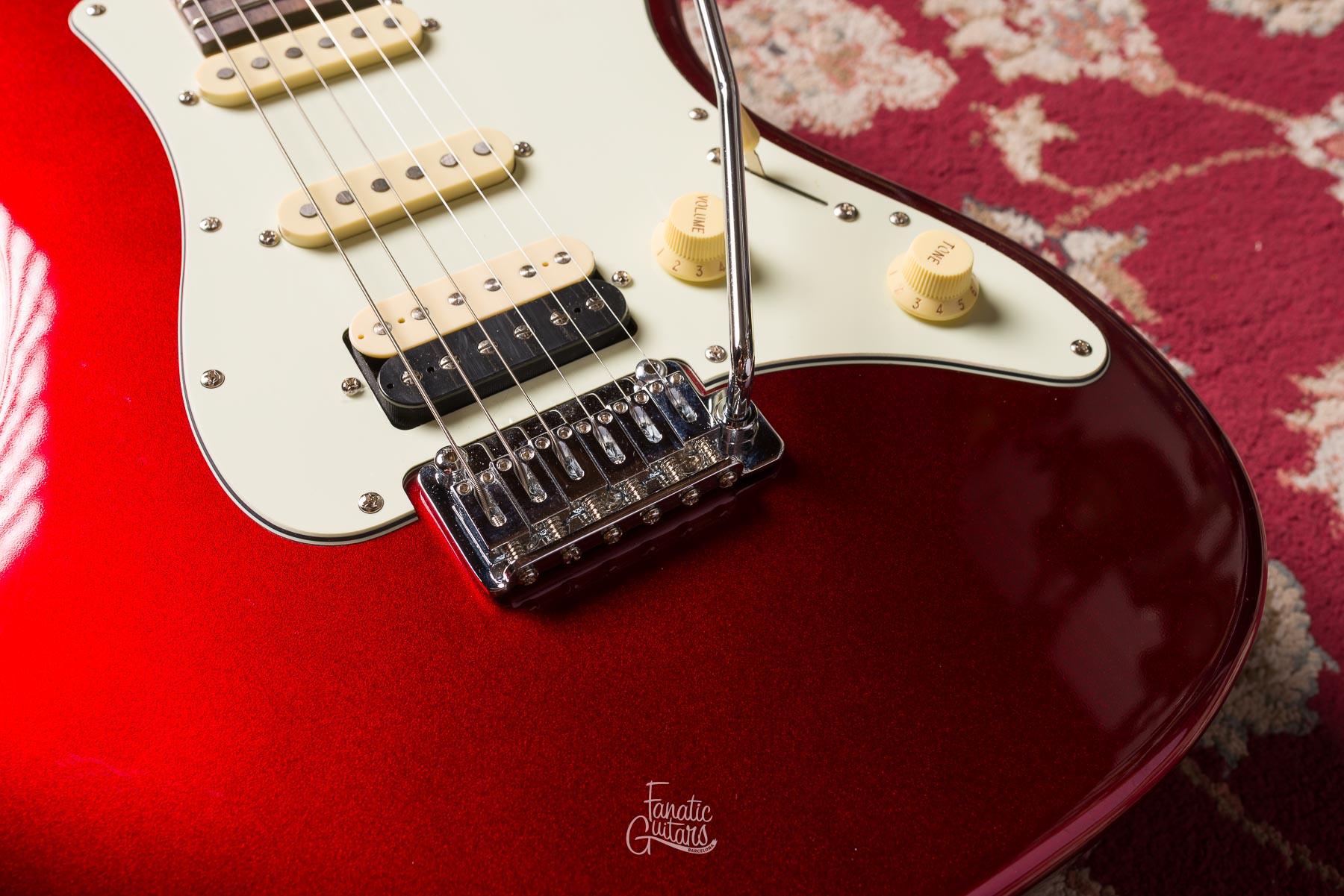 Sire Larry Carlton S3 HSS - Candy Apple Red #2N25672479 Segunda Mano