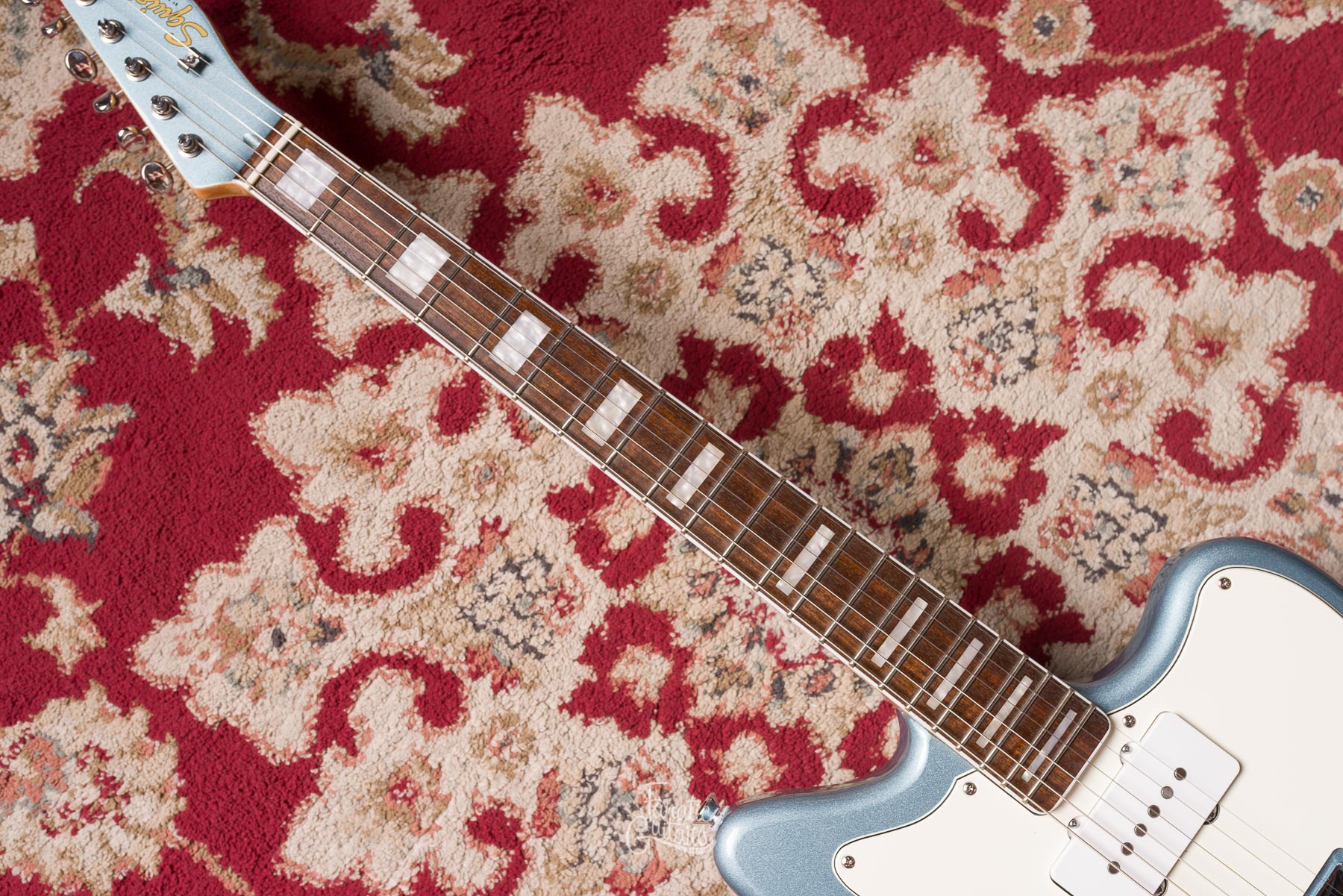 Squier Limited Edition Paranormal Offset Telecaster SJ - Ice Blue Metallic #ISSD24003611 Segunda Mano