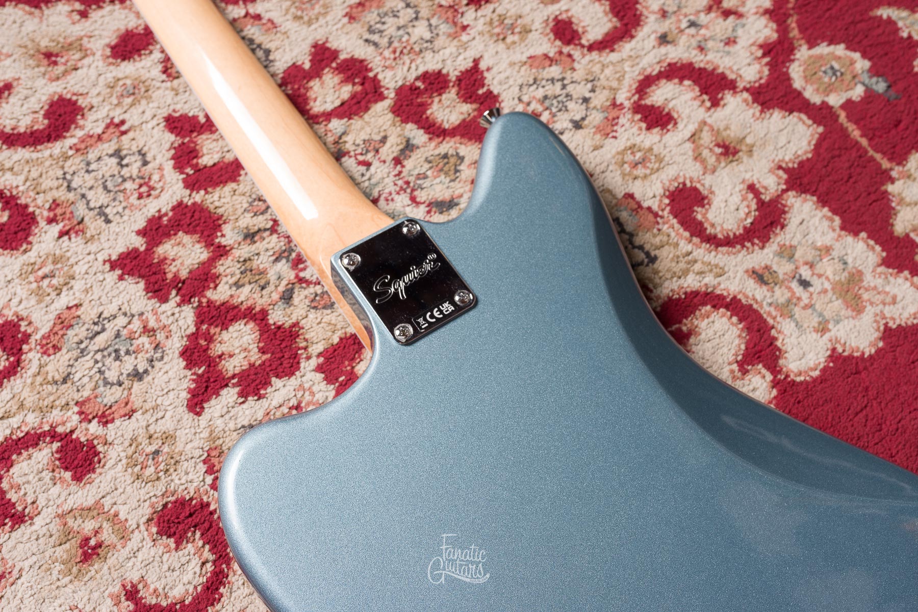 Squier Limited Edition Paranormal Offset Telecaster SJ - Ice Blue Metallic #ISSD24003611 Segunda Mano