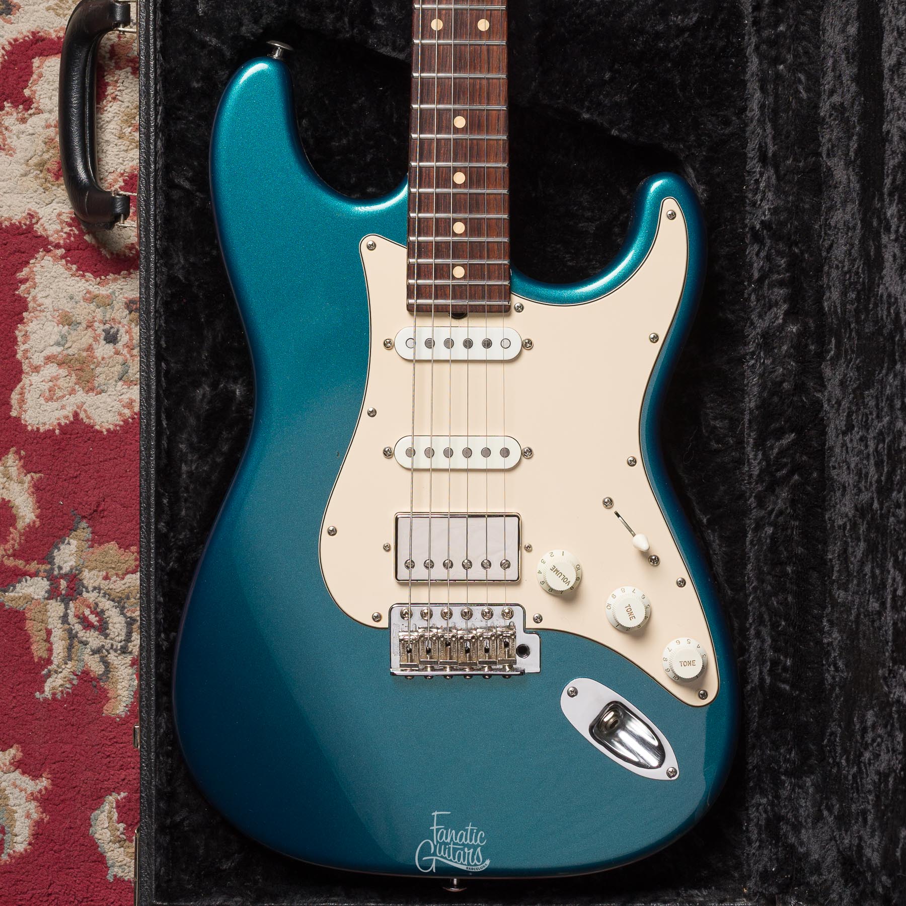 Suhr Classic - Ocean Turquoise Metallic #5235 Segunda Mano