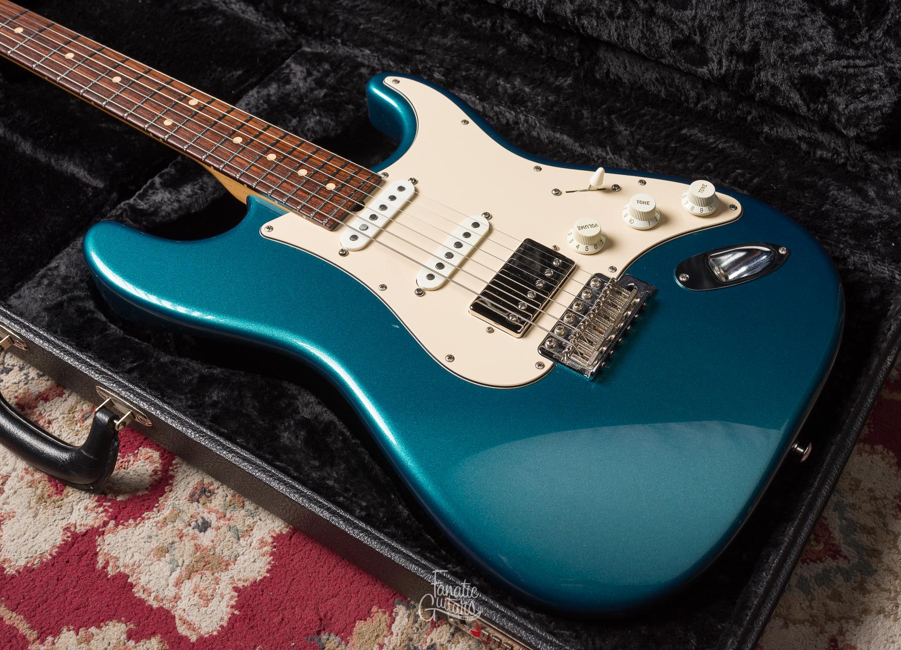 Suhr Classic - Ocean Turquoise Metallic #5235 Segunda Mano