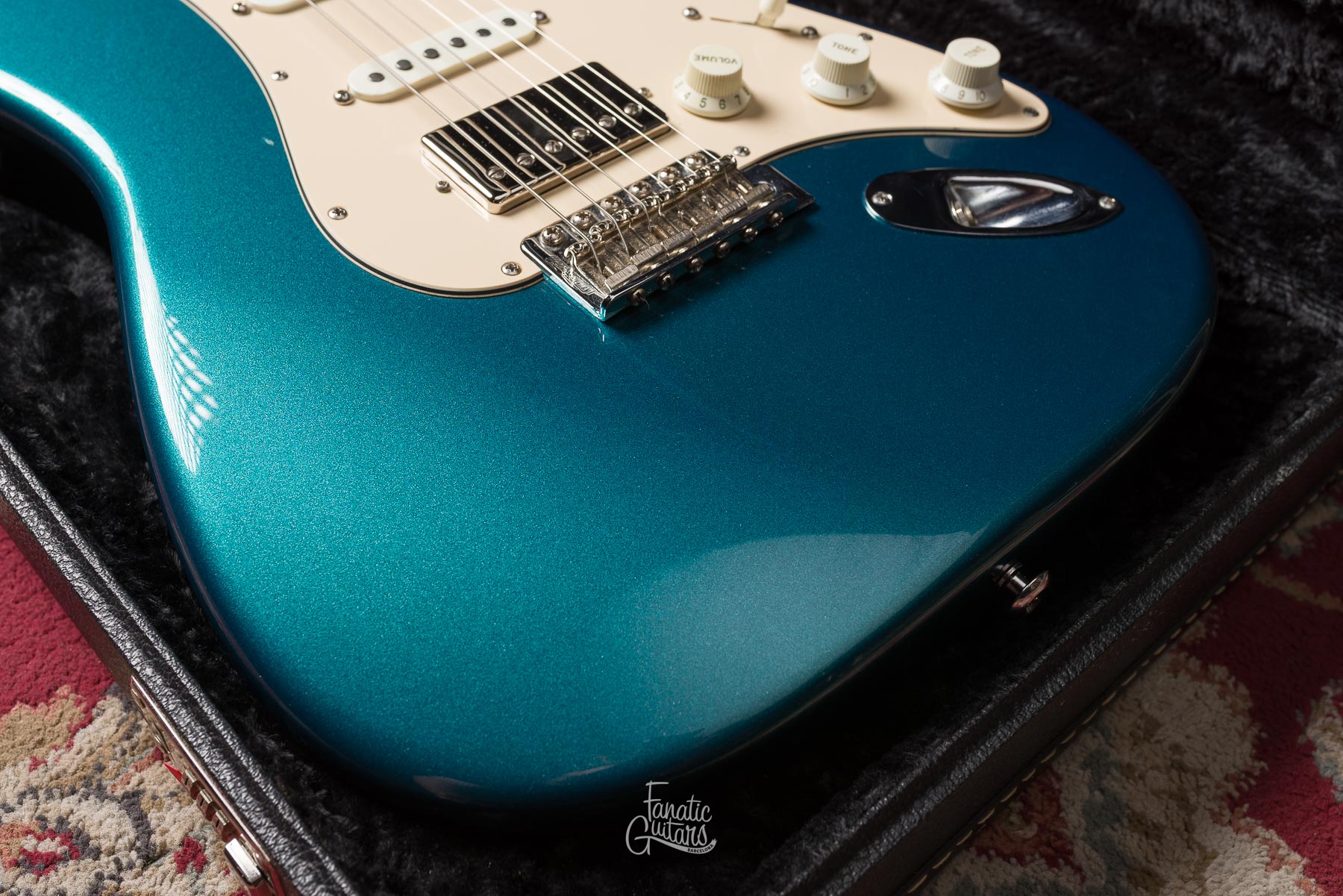 Suhr Classic - Ocean Turquoise Metallic #5235 Segunda Mano