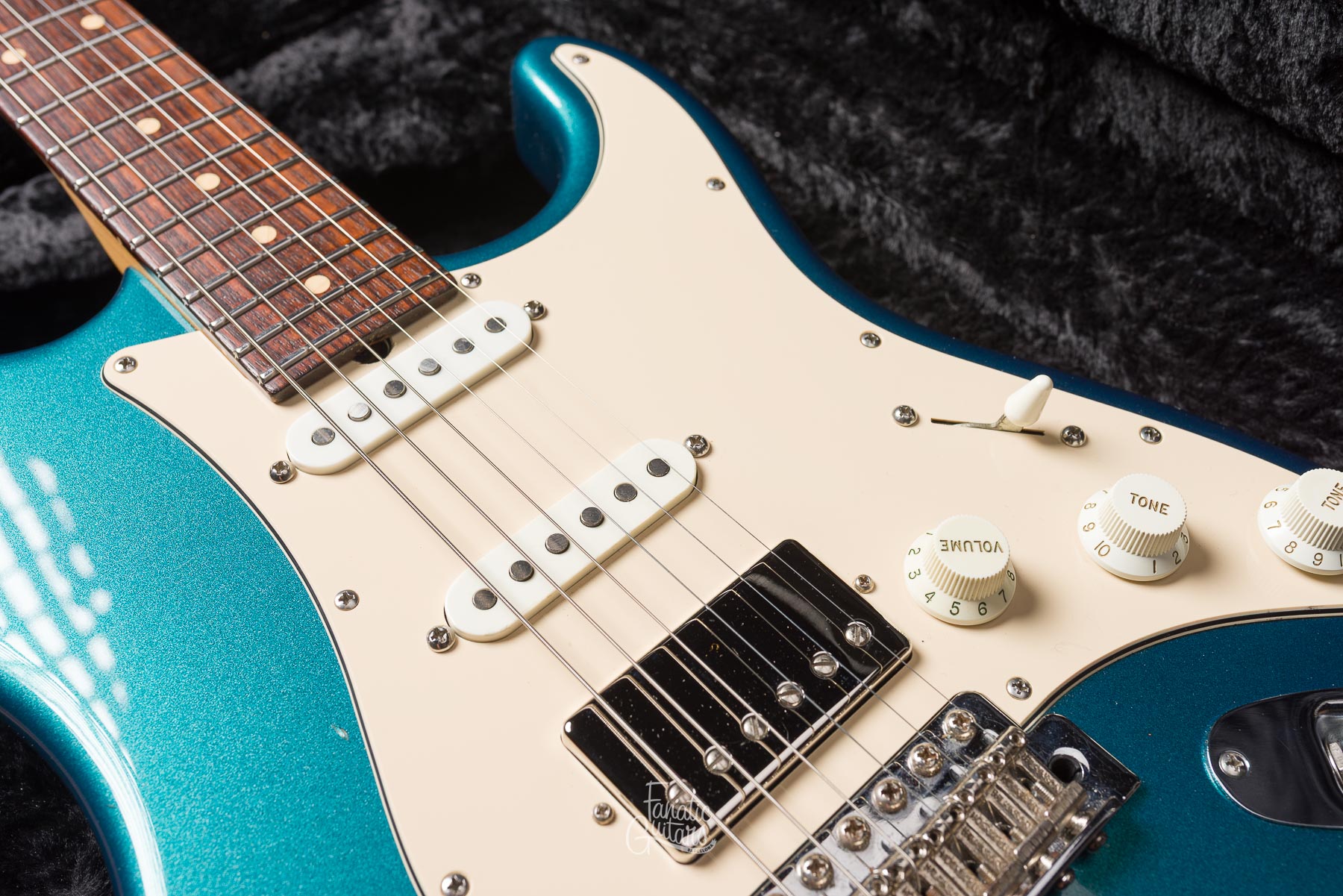 Suhr Classic - Ocean Turquoise Metallic #5235 Segunda Mano