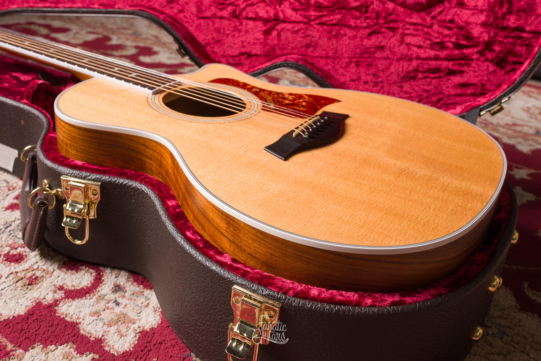 Taylor 414ce X-Class Grand Auditorium #1106193064 NOS