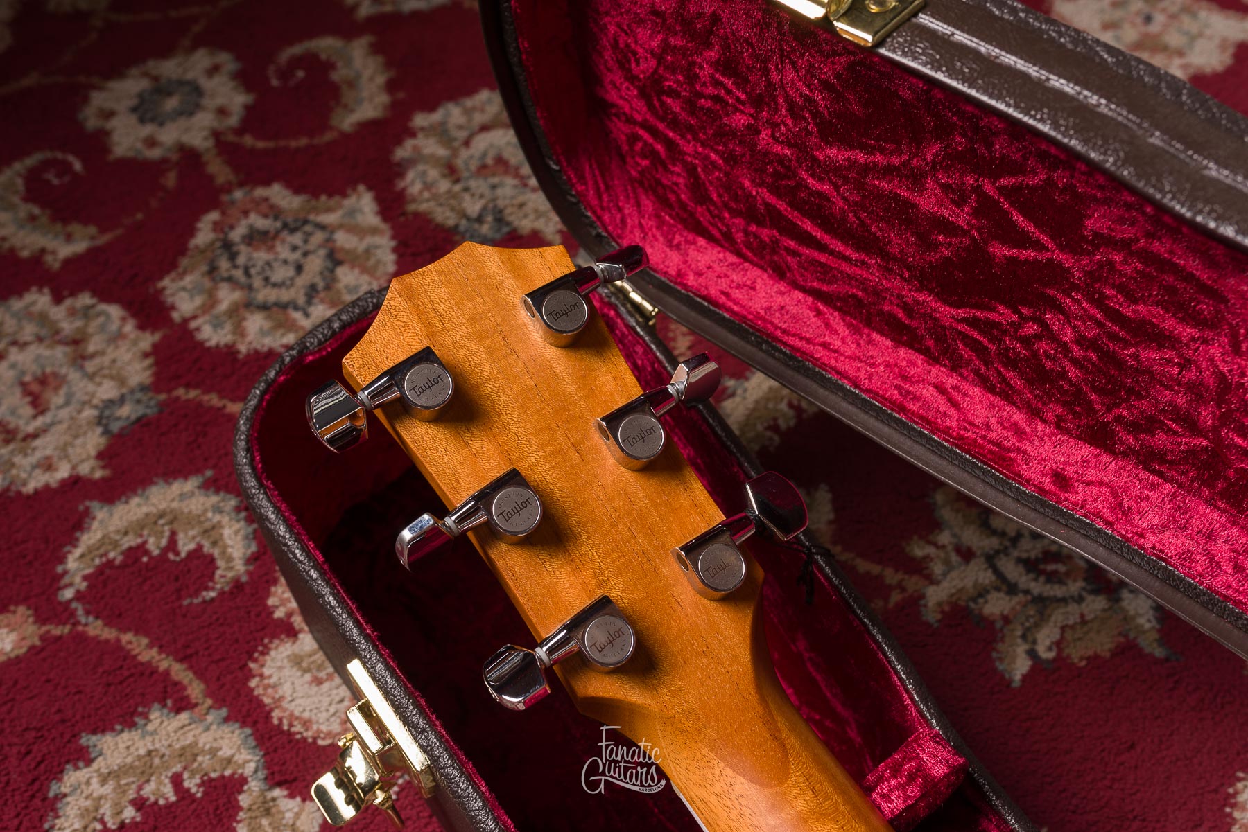 Taylor 414ce X-Class Grand Auditorium #1106193064 NOS