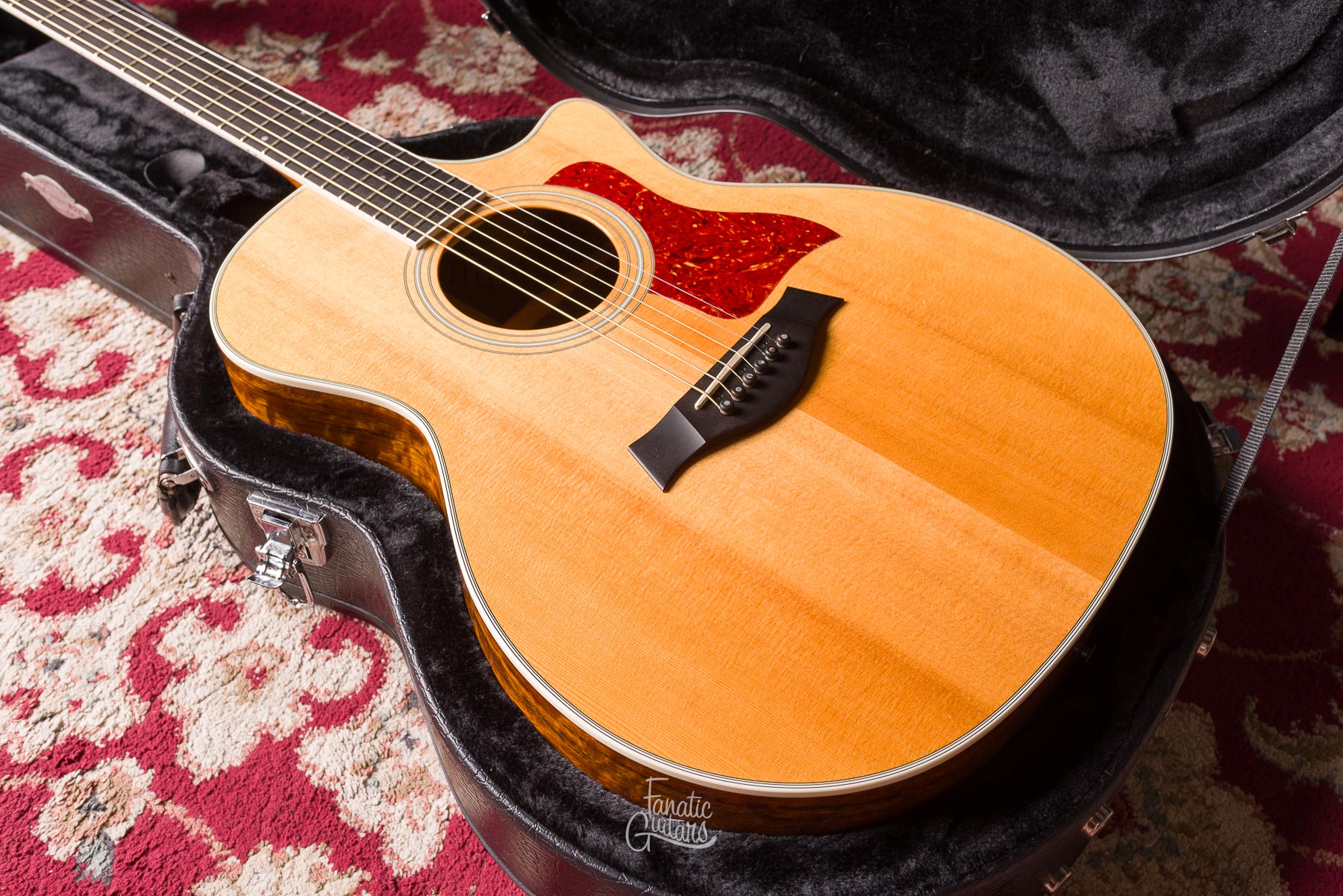 Taylor 414ce-SLTD Spring Limited Edition #1103244119 Second Hand