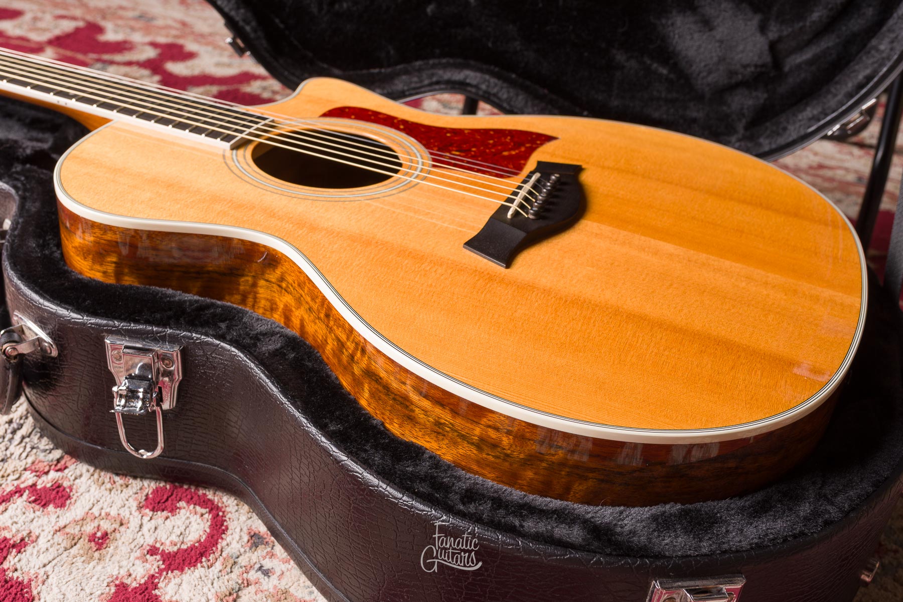 Taylor 414ce-SLTD Spring Limited Edition #1103244119 Second Hand