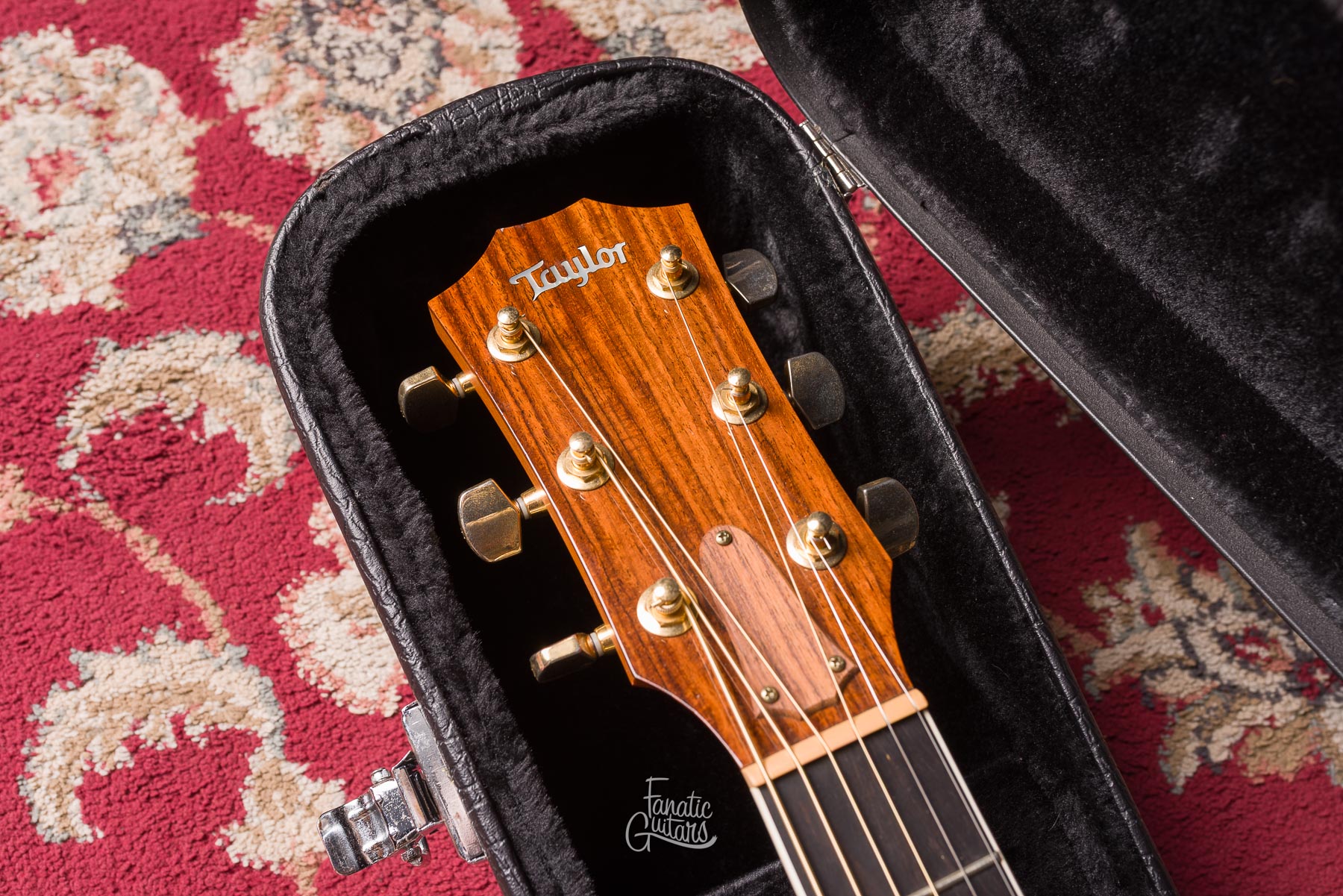 Taylor 414ce-SLTD Spring Limited Edition #1103244119 Second Hand
