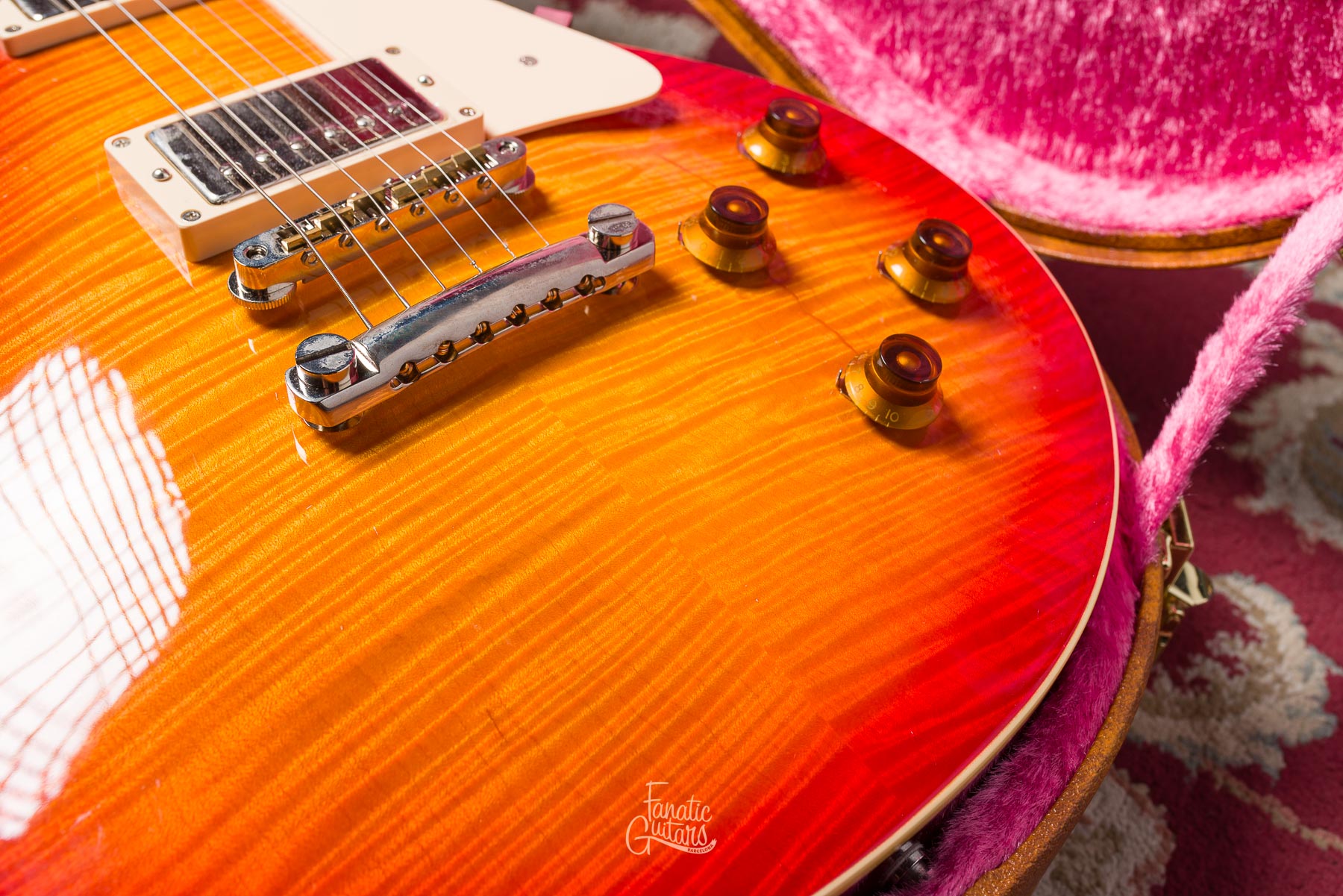 Tokai LS420 5A - Cherry Sunburst #2145611 Segunda Mano