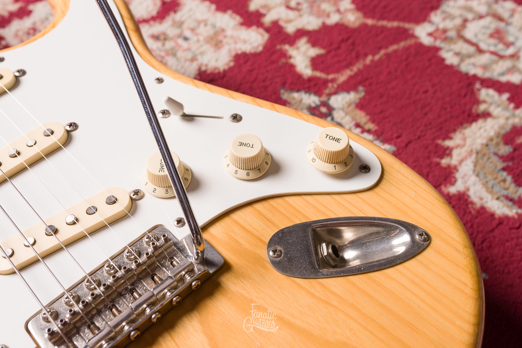 Tokai Springy Sound Strat - Natural #0008571 Second Hand