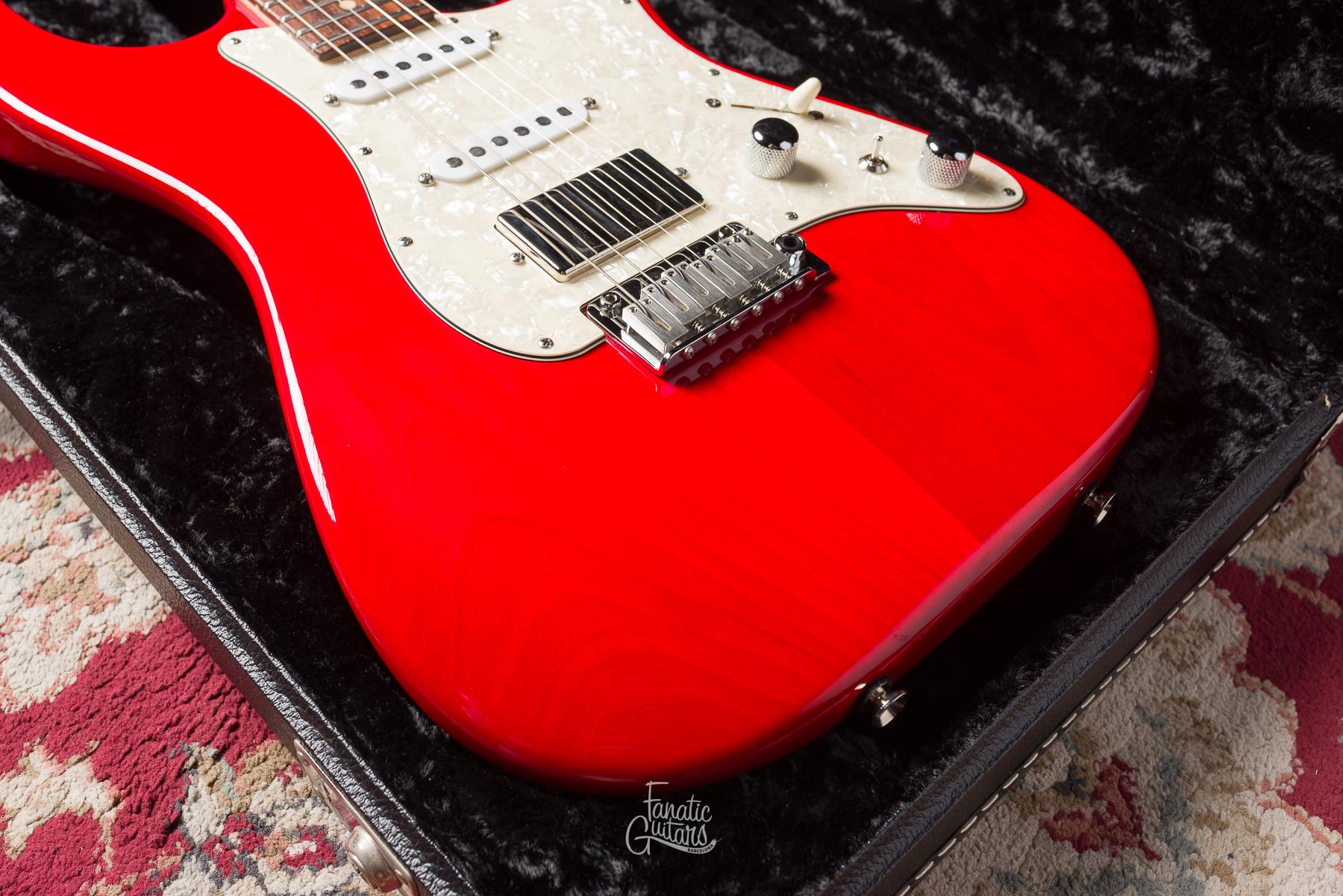 Tom Anderson The Classic - Transparent Red #06-02-15P Second Hand