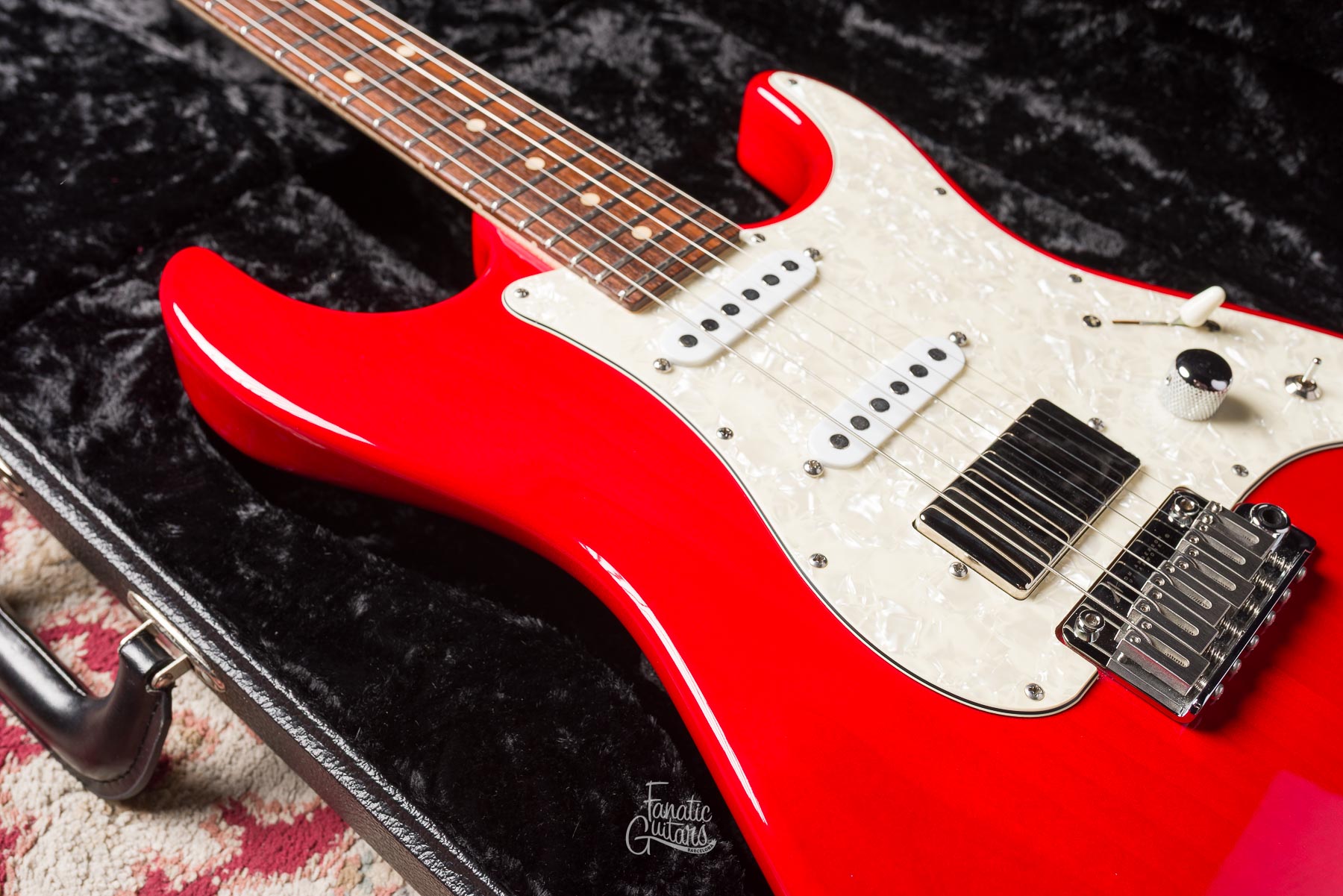 Tom Anderson The Classic - Transparent Red #06-02-15P Second Hand
