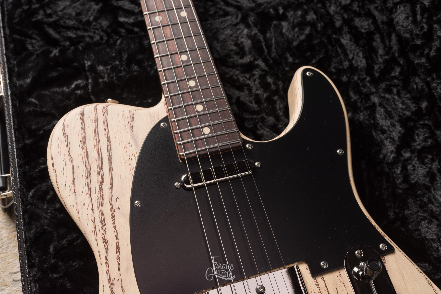 Tom Anderson T Icon Shorty - Satin Organic Grain Blonde with Brown #09-22-25N