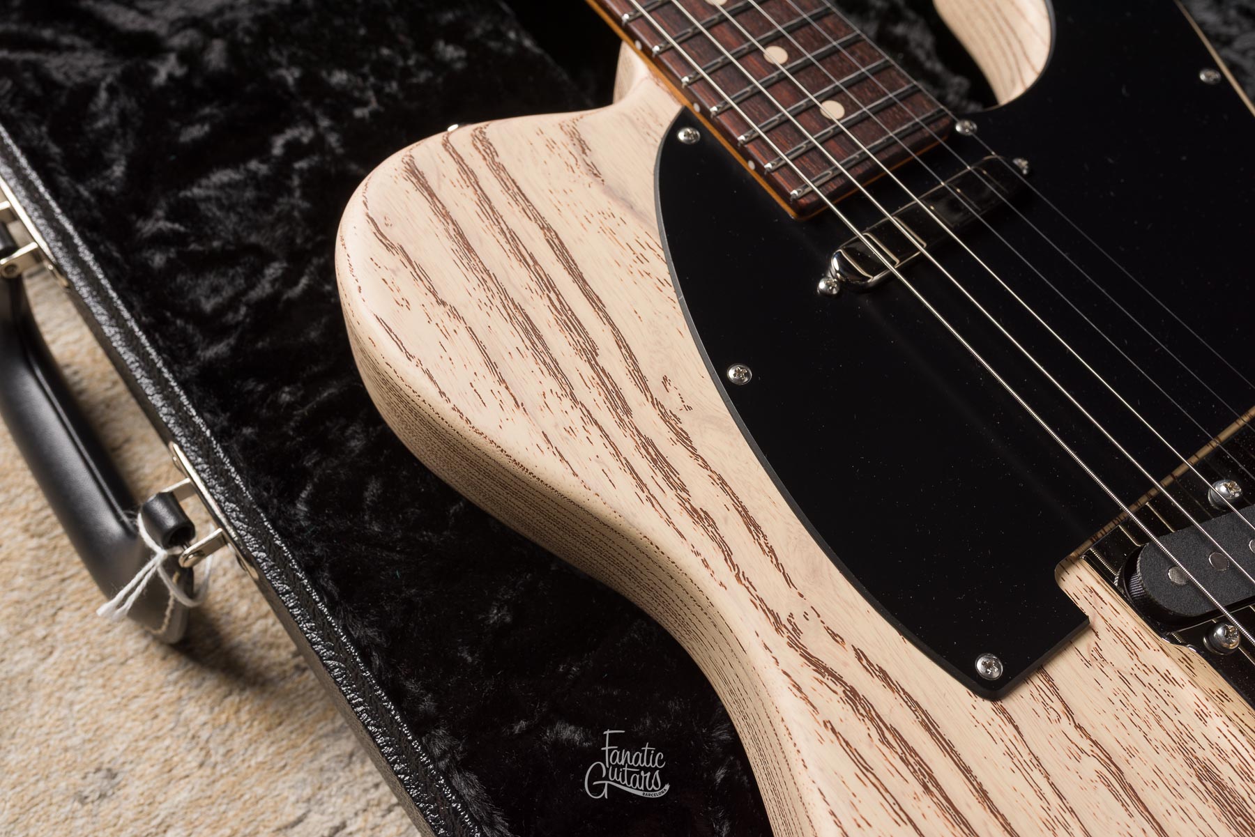 Tom Anderson T Icon Shorty - Satin Organic Grain Blonde with Brown #09-22-25N