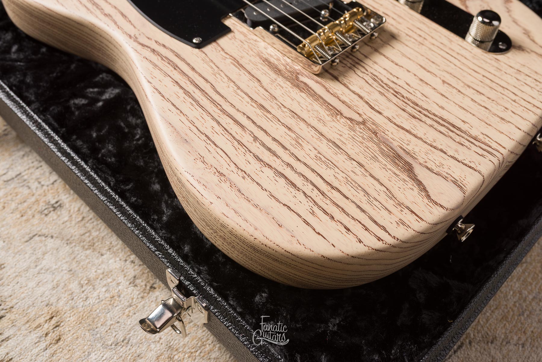 Tom Anderson T Icon Shorty - Satin Organic Grain Blonde with Brown #09-22-25N