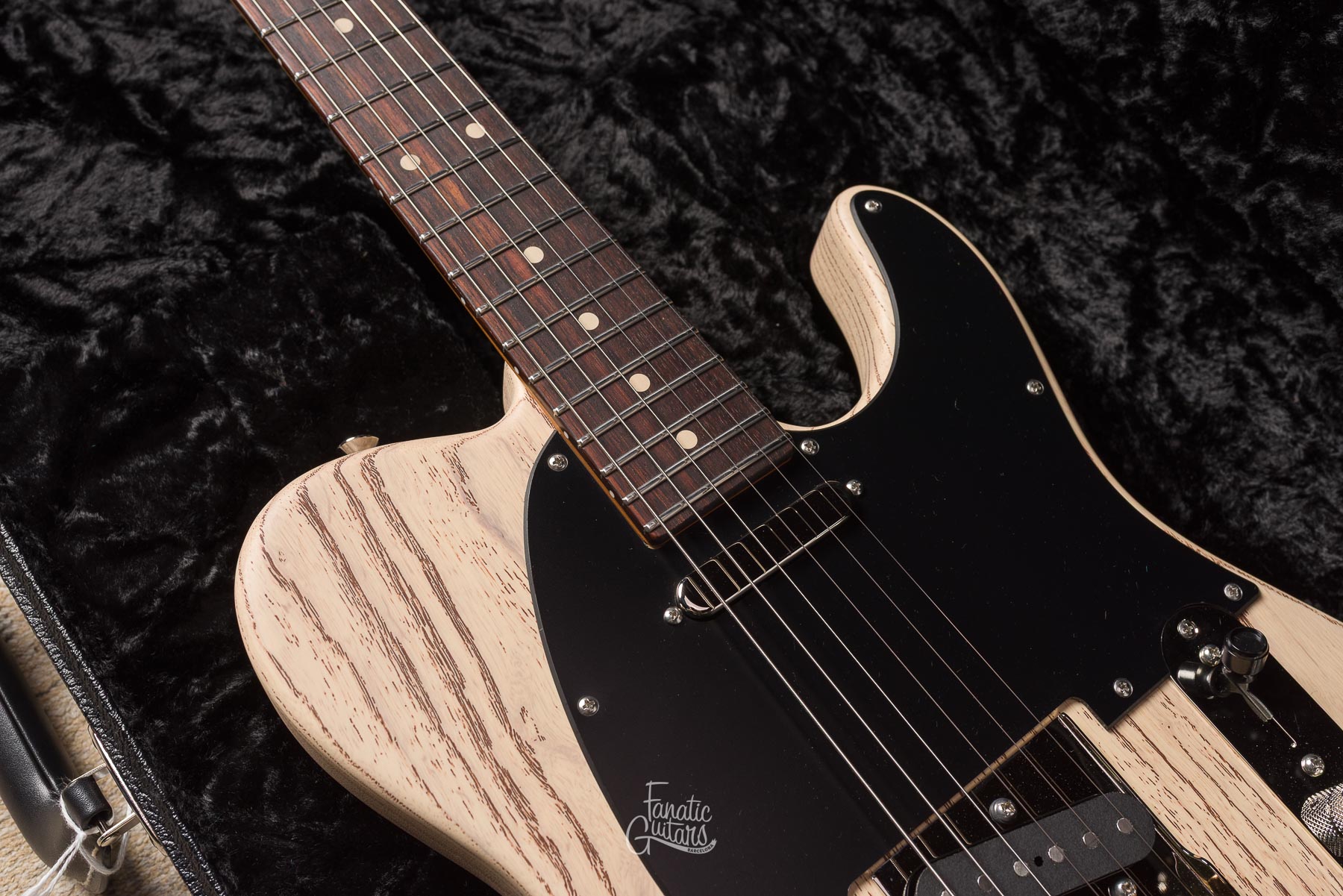 Tom Anderson T Icon Shorty - Satin Organic Grain Blonde with Brown #09-22-25N