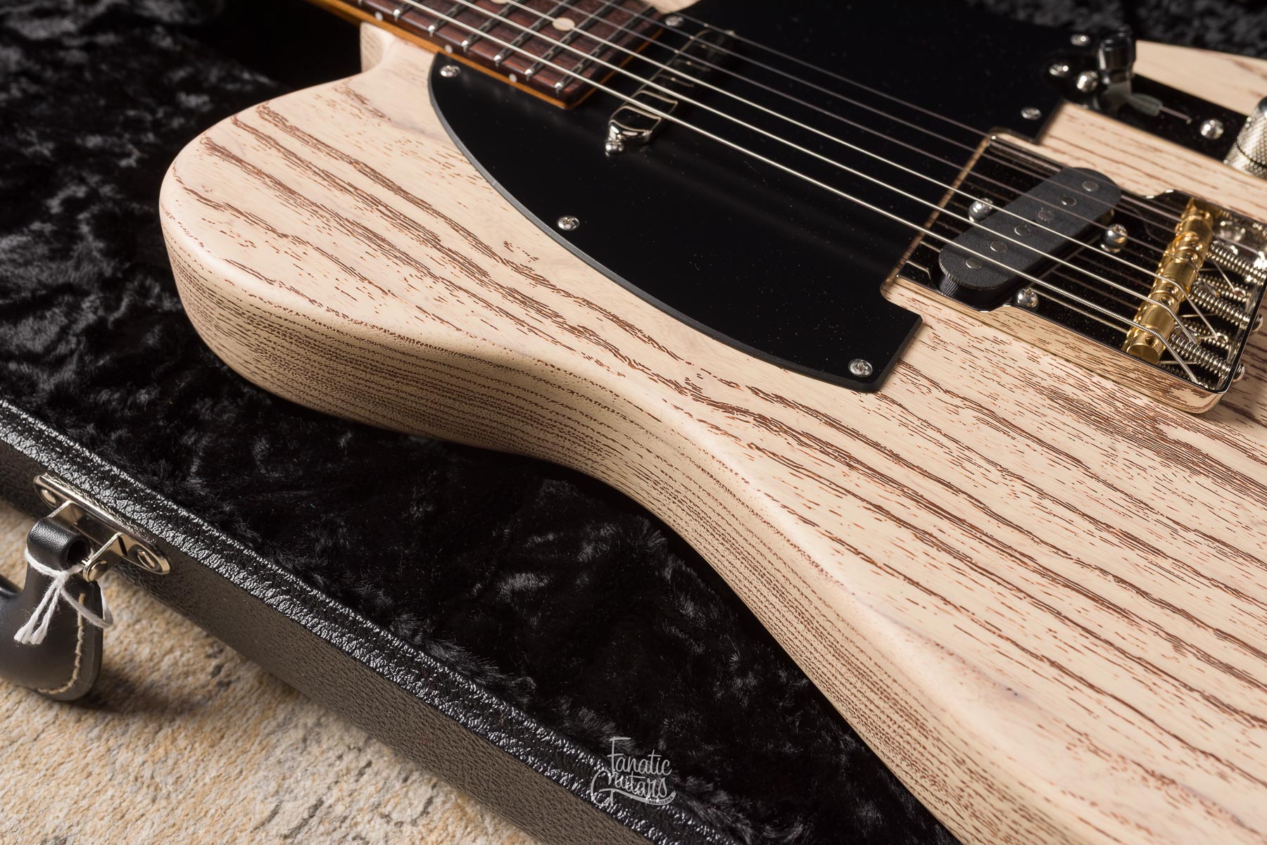 Tom Anderson T Icon Shorty - Satin Organic Grain Blonde with Brown #09-22-25N