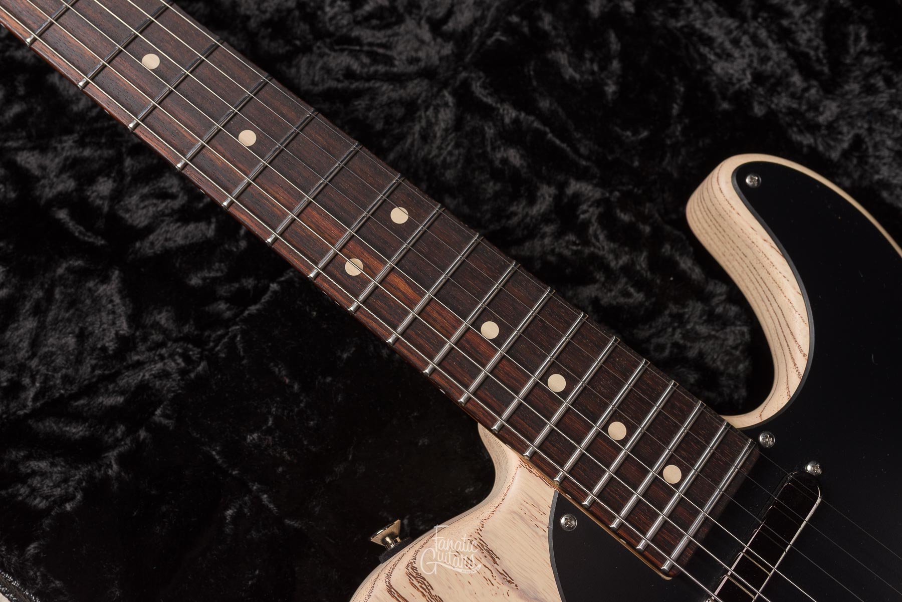 Tom Anderson T Icon Shorty - Satin Organic Grain Blonde with Brown #09-22-25N