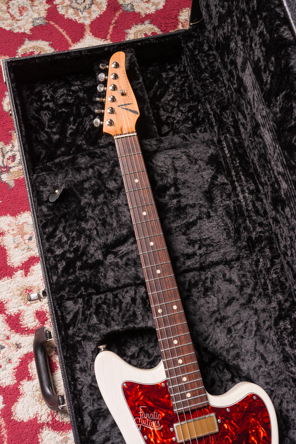 Tom Anderson Raven Classic - Translucent Dirty White (In-Distress) #08-17-20A Second Hand