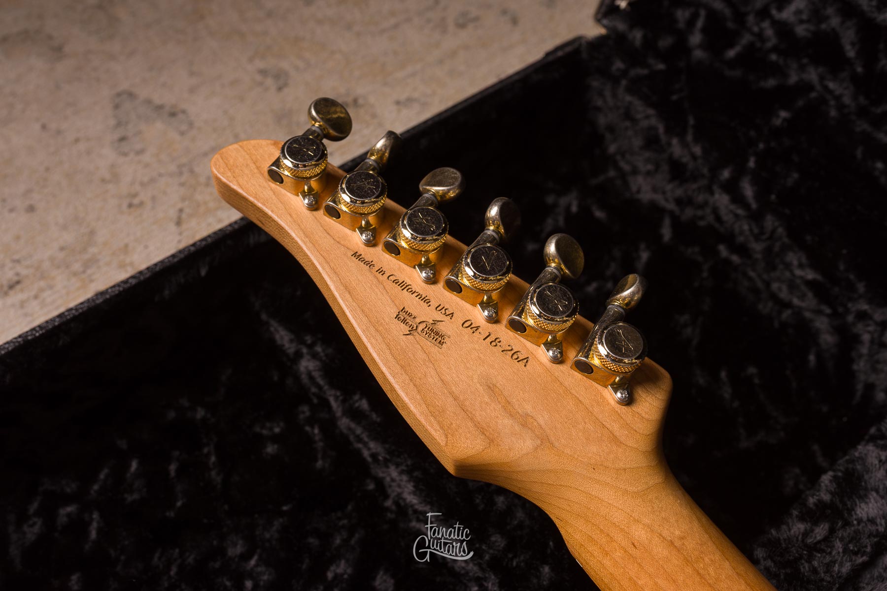 Tom Anderson Raven Classic In-Distress - Black over Firemist Gold #04-18-26A
