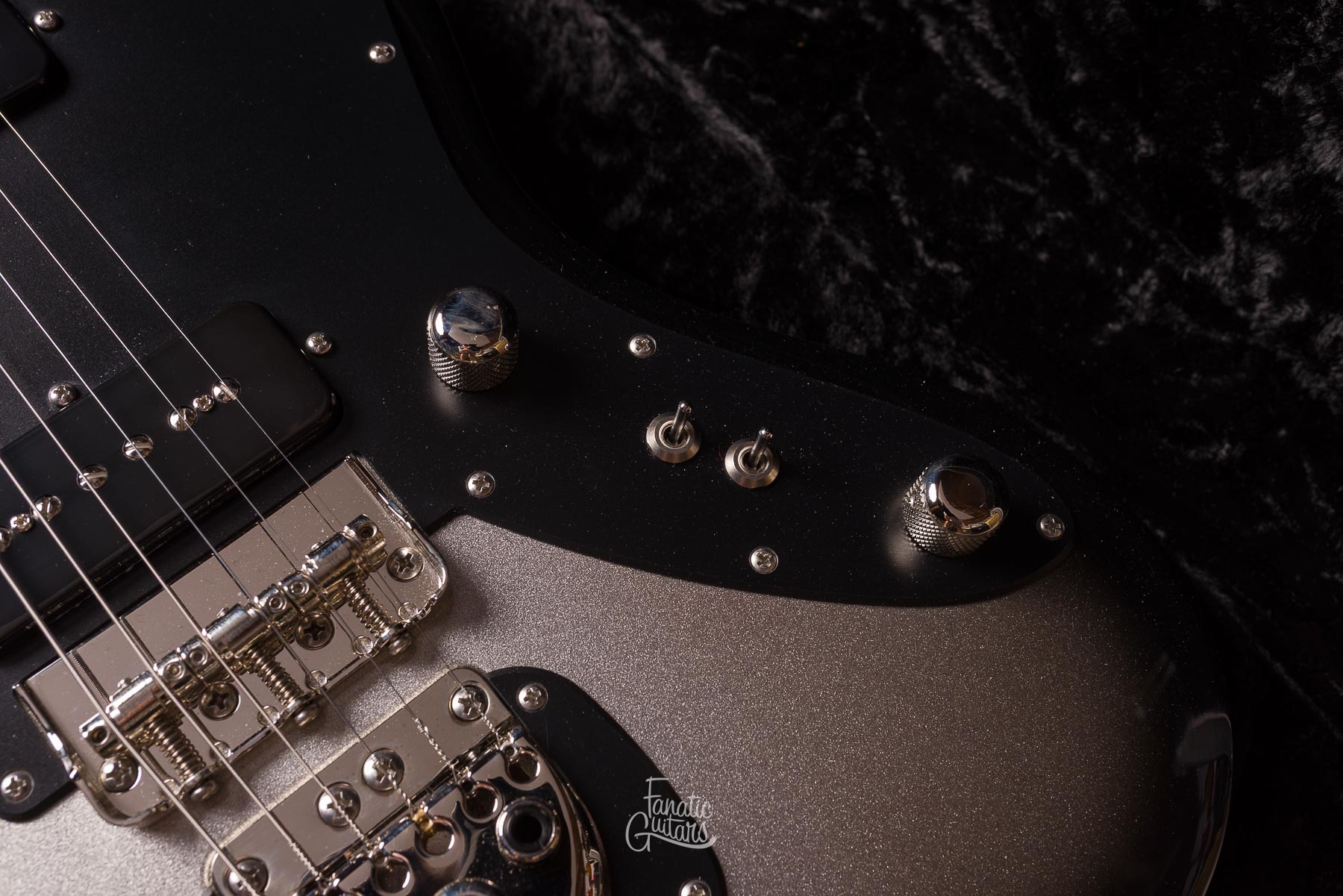 Tom Anderson Raven Classic Silver Burst # 04-06-26A