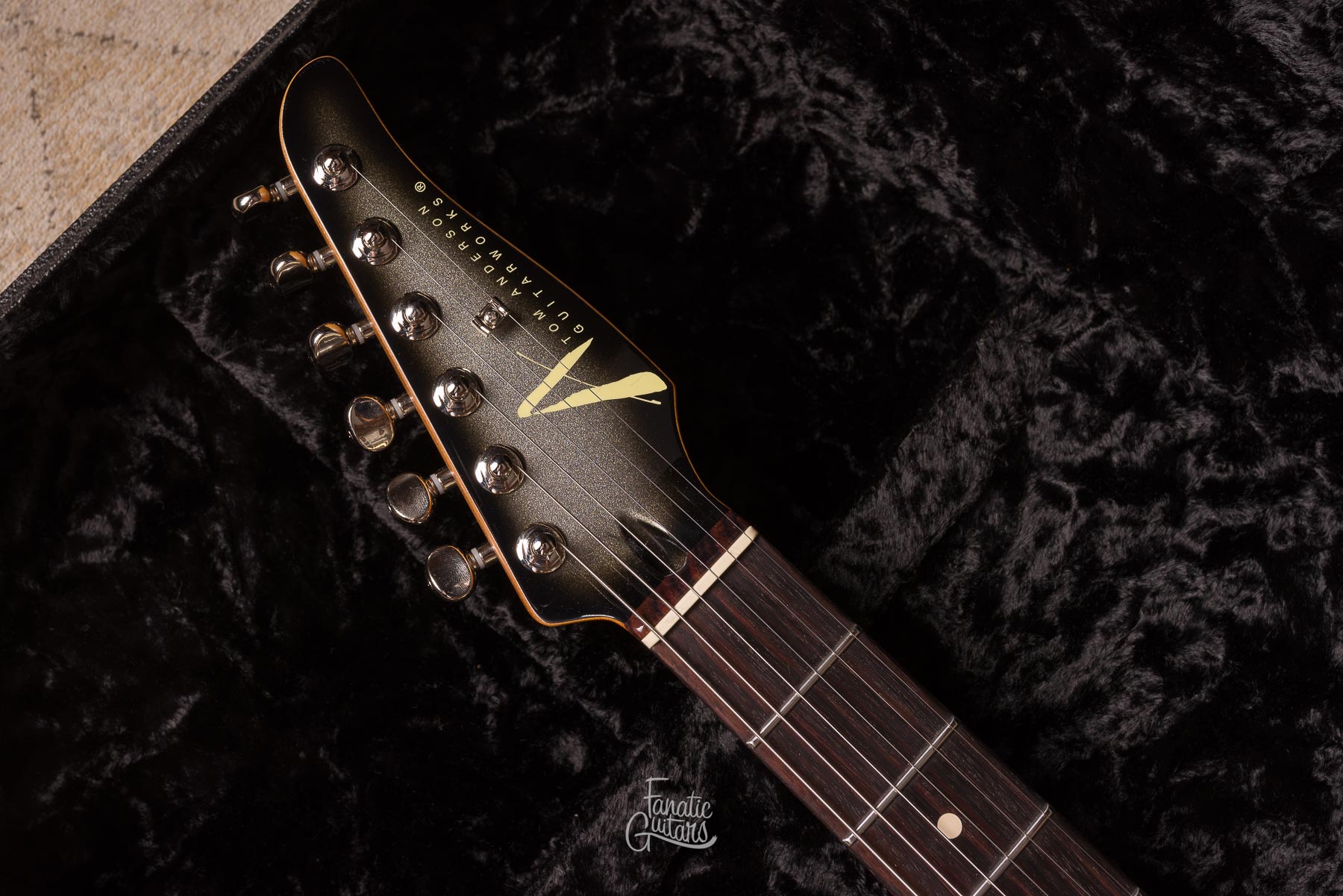 Tom Anderson Raven Classic Silver Burst # 04-06-26A