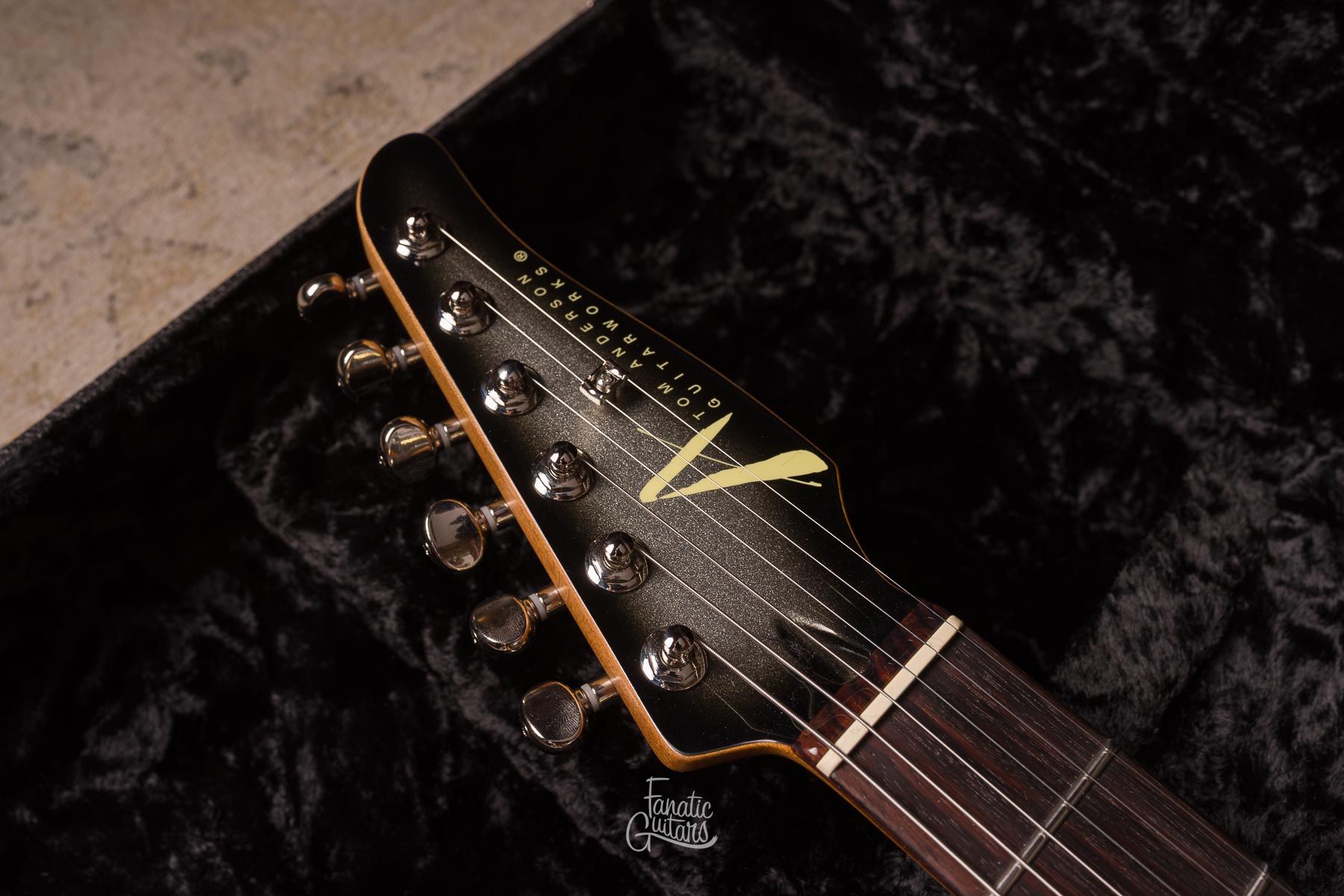Tom Anderson Raven Classic Silver Burst # 04-06-26A