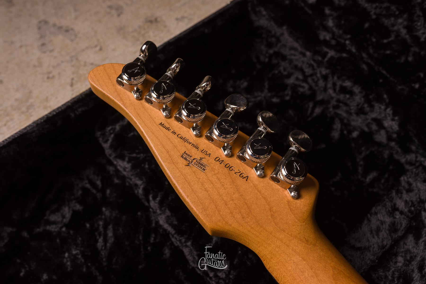 Tom Anderson Raven Classic Silver Burst # 04-06-26A