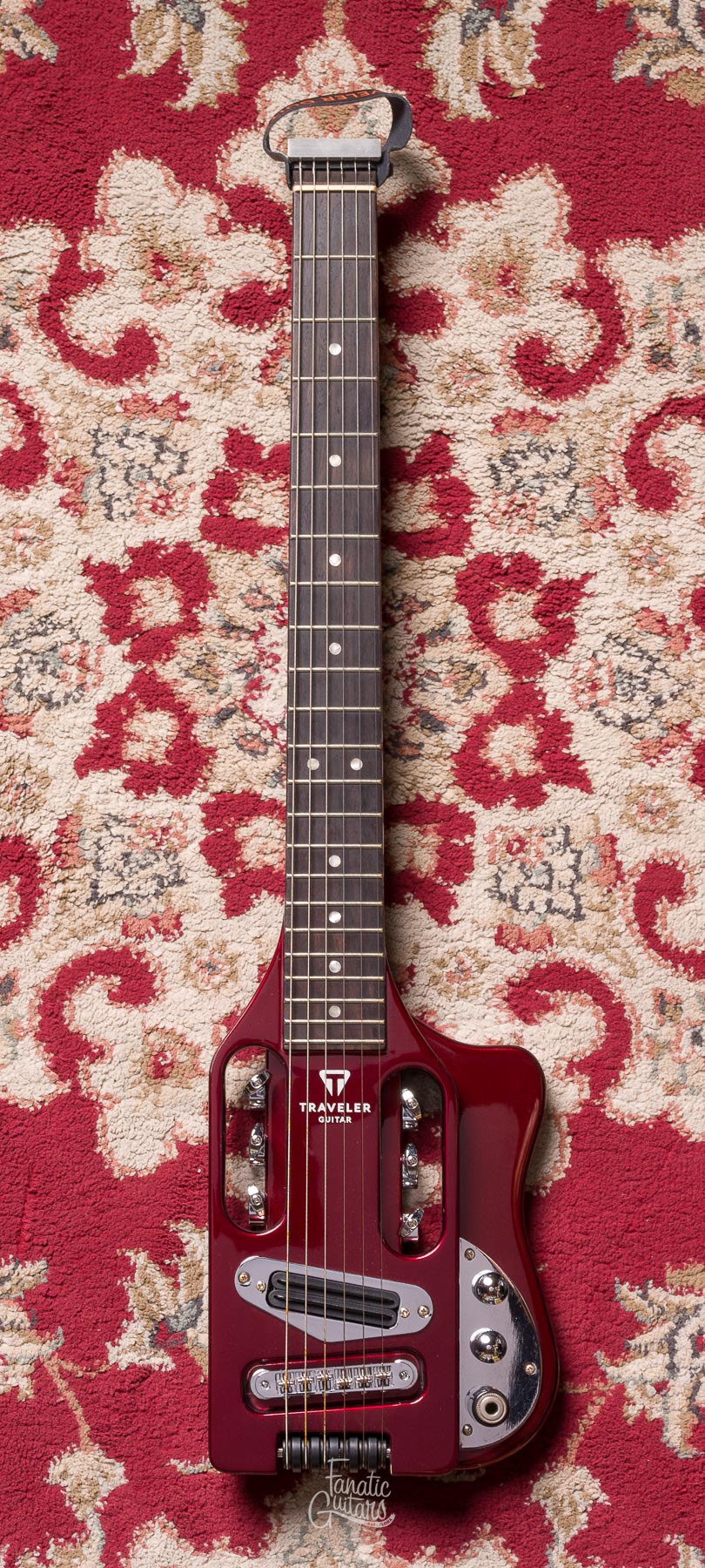 Traveler Guitar Speedster Standard - Gloss Red #S235517 Segunda Mano