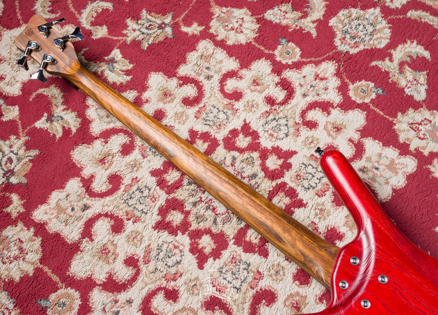 Warwick Teambuilt Pro Series Corvette 4-Cuerdas Burgundy Red #009755-22 Second Hand