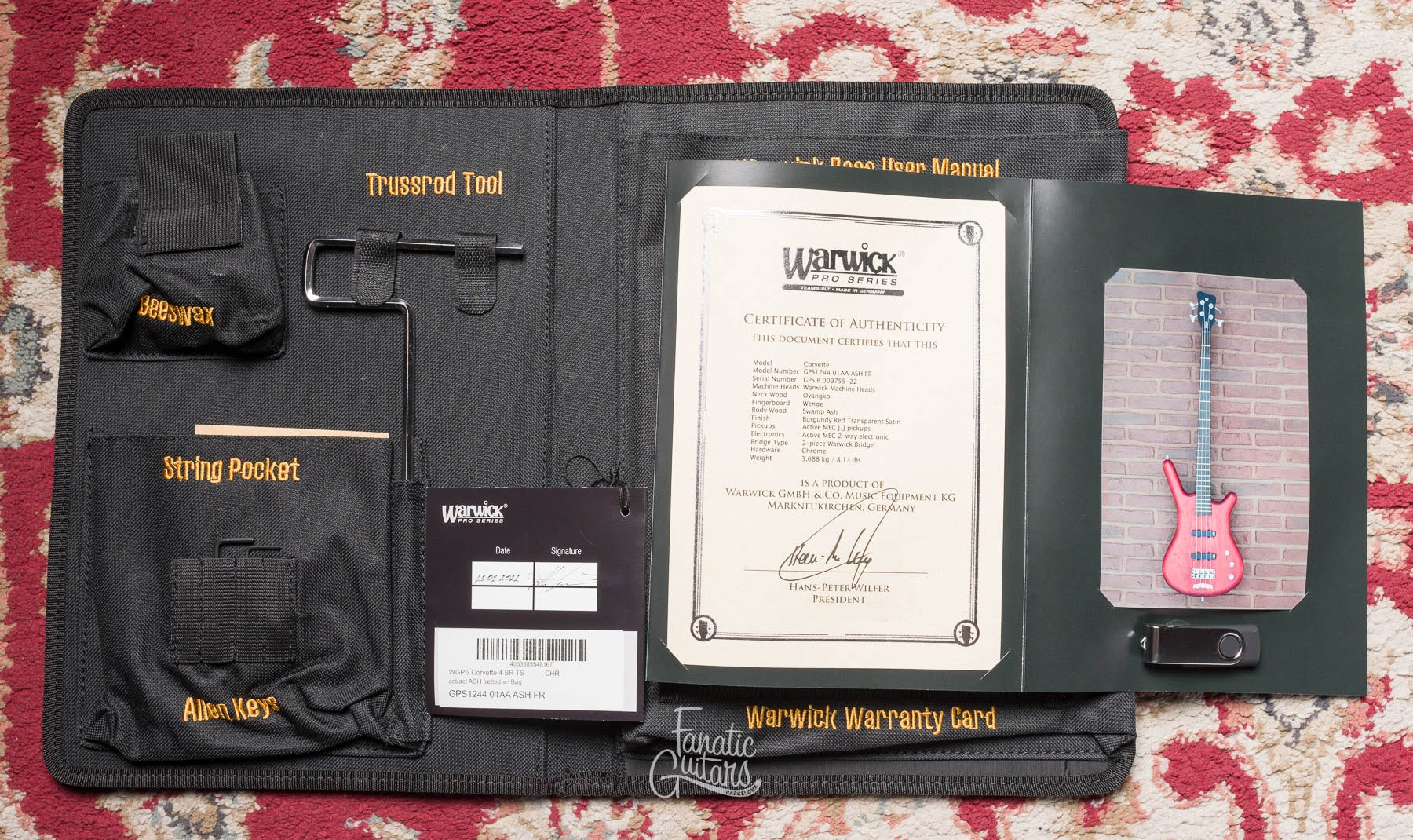 Warwick Teambuilt Pro Series Corvette 4-Cuerdas Burgundy Red #009755-22 Second Hand