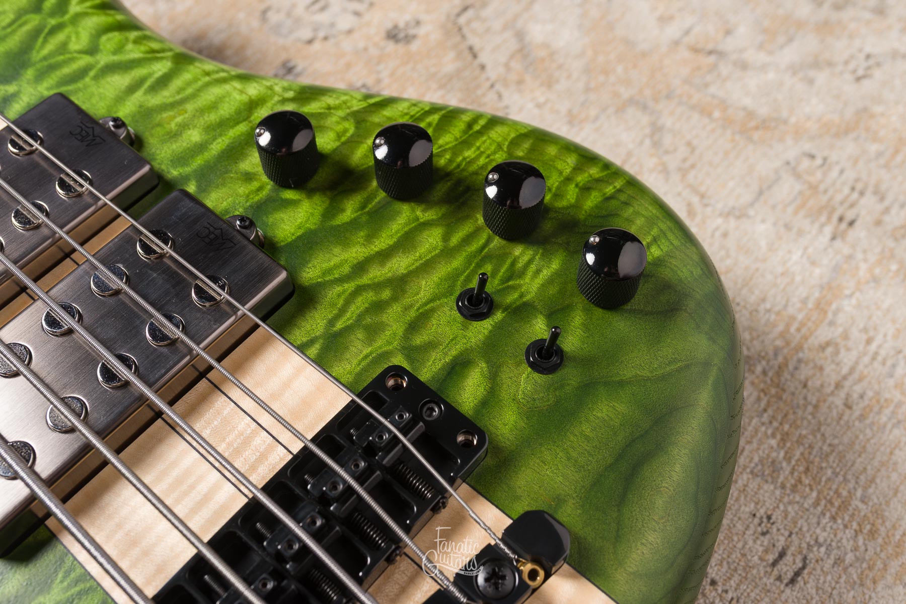 Warwick Masterbuilt Corvette $$ NT 5 - Emeraude Green Transparent Satin #164199-25