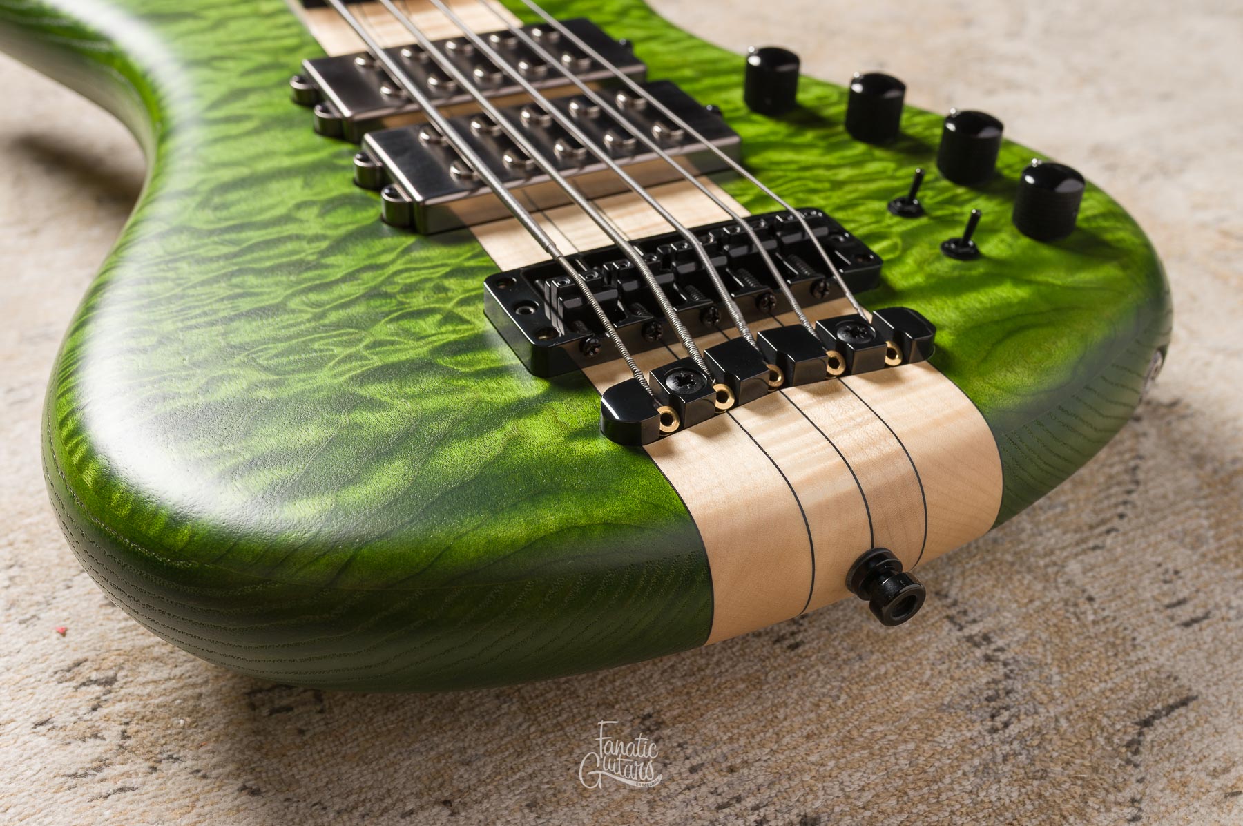 Warwick Masterbuilt Corvette $$ NT 5 - Emeraude Green Transparent Satin #164199-25