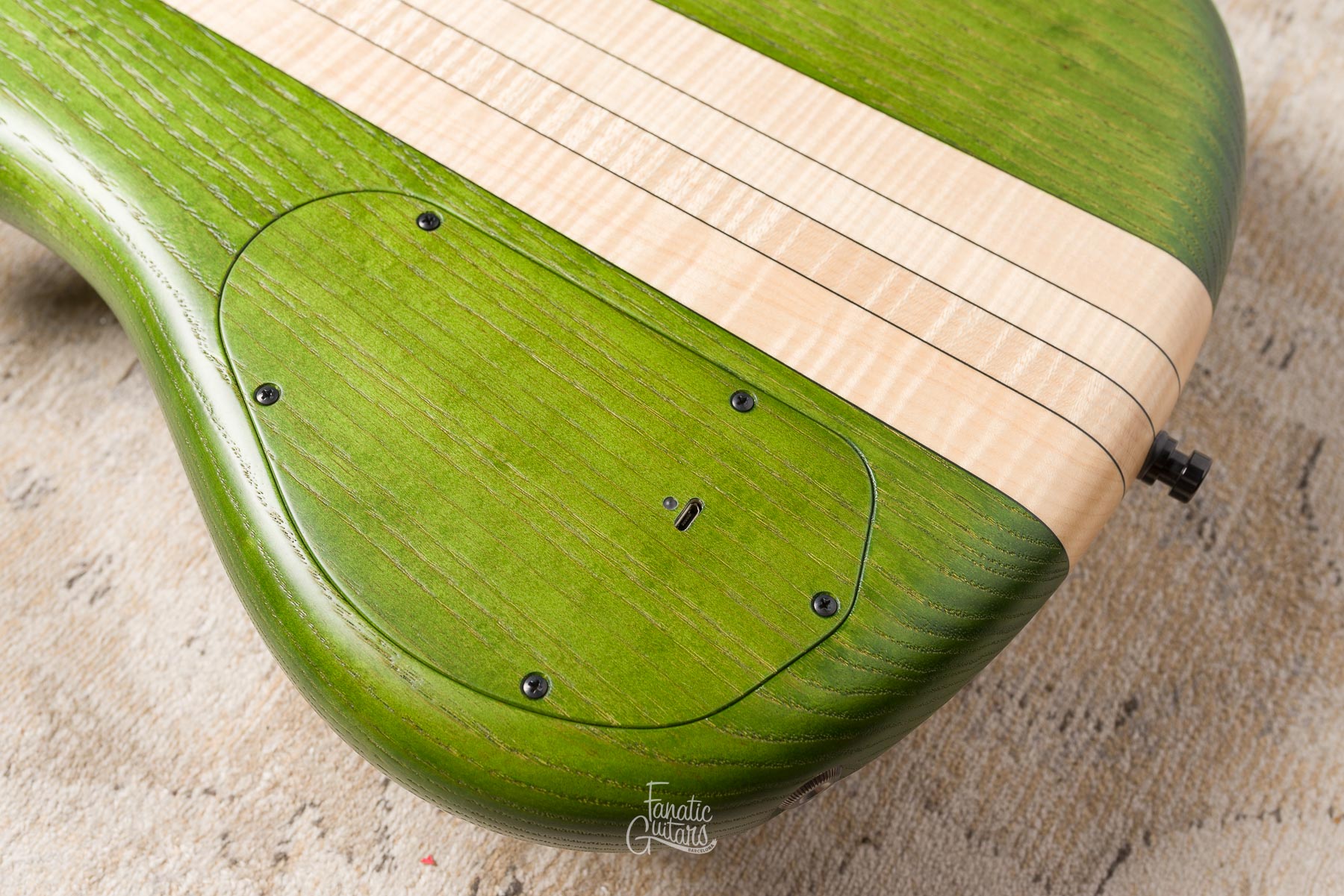Warwick Masterbuilt Corvette $$ NT 5 - Emeraude Green Transparent Satin #164199-25