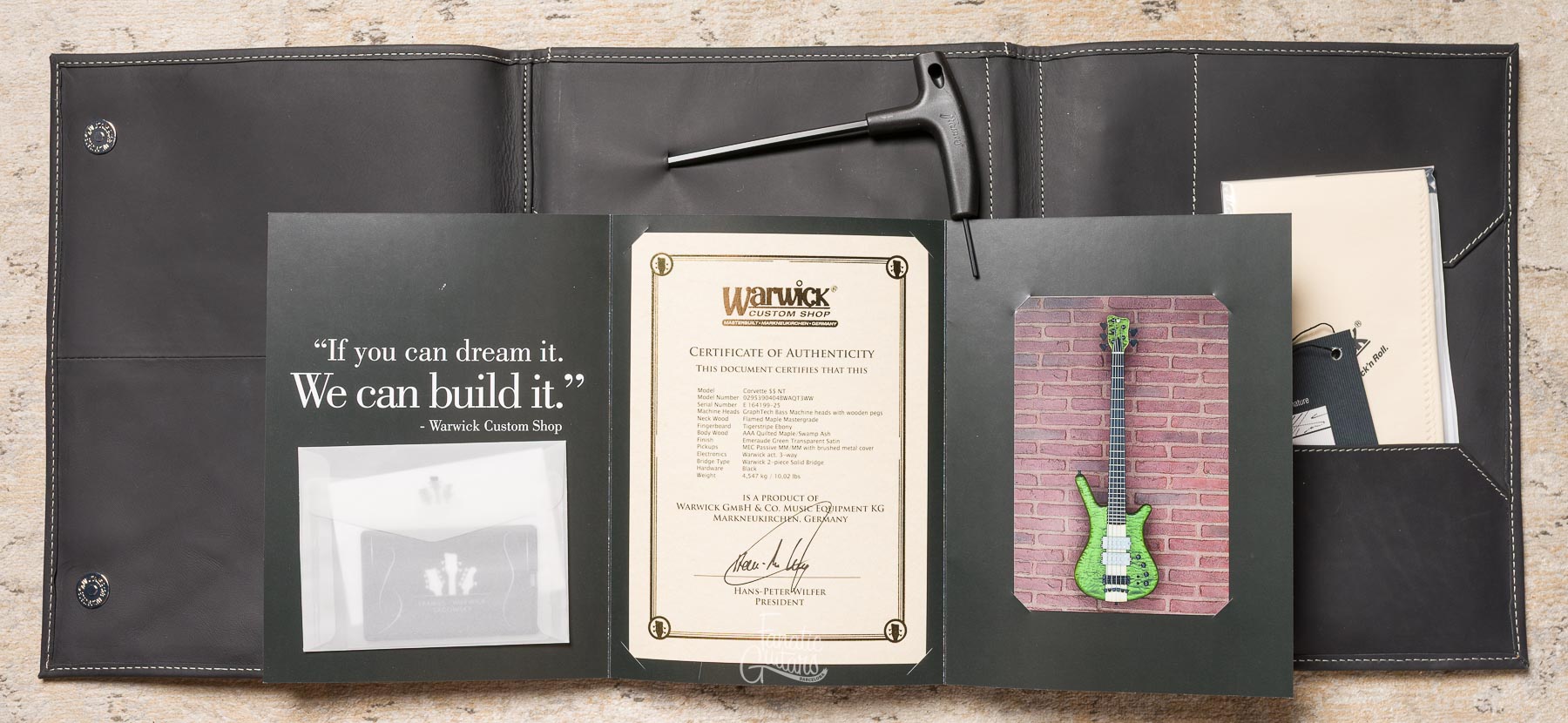 Warwick Masterbuilt Corvette $$ NT 5 - Emeraude Green Transparent Satin #164199-25