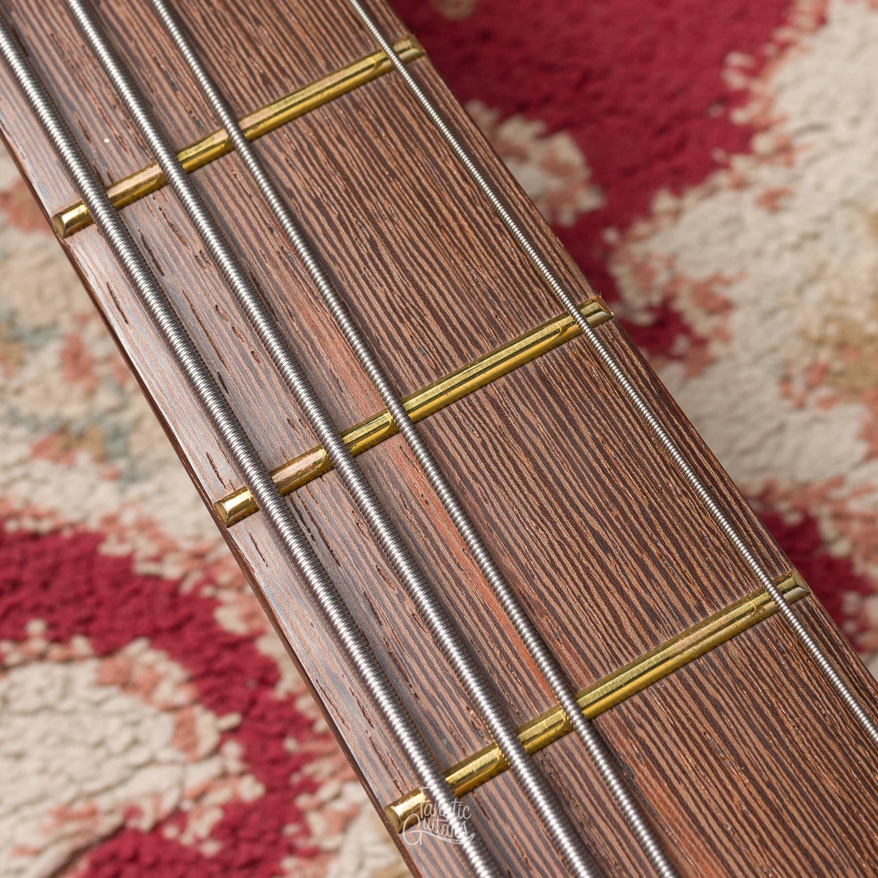 Warwick Teambuilt Pro Series Corvette Bubinga, 5 - Natural #010626-22 Segunda Mano
