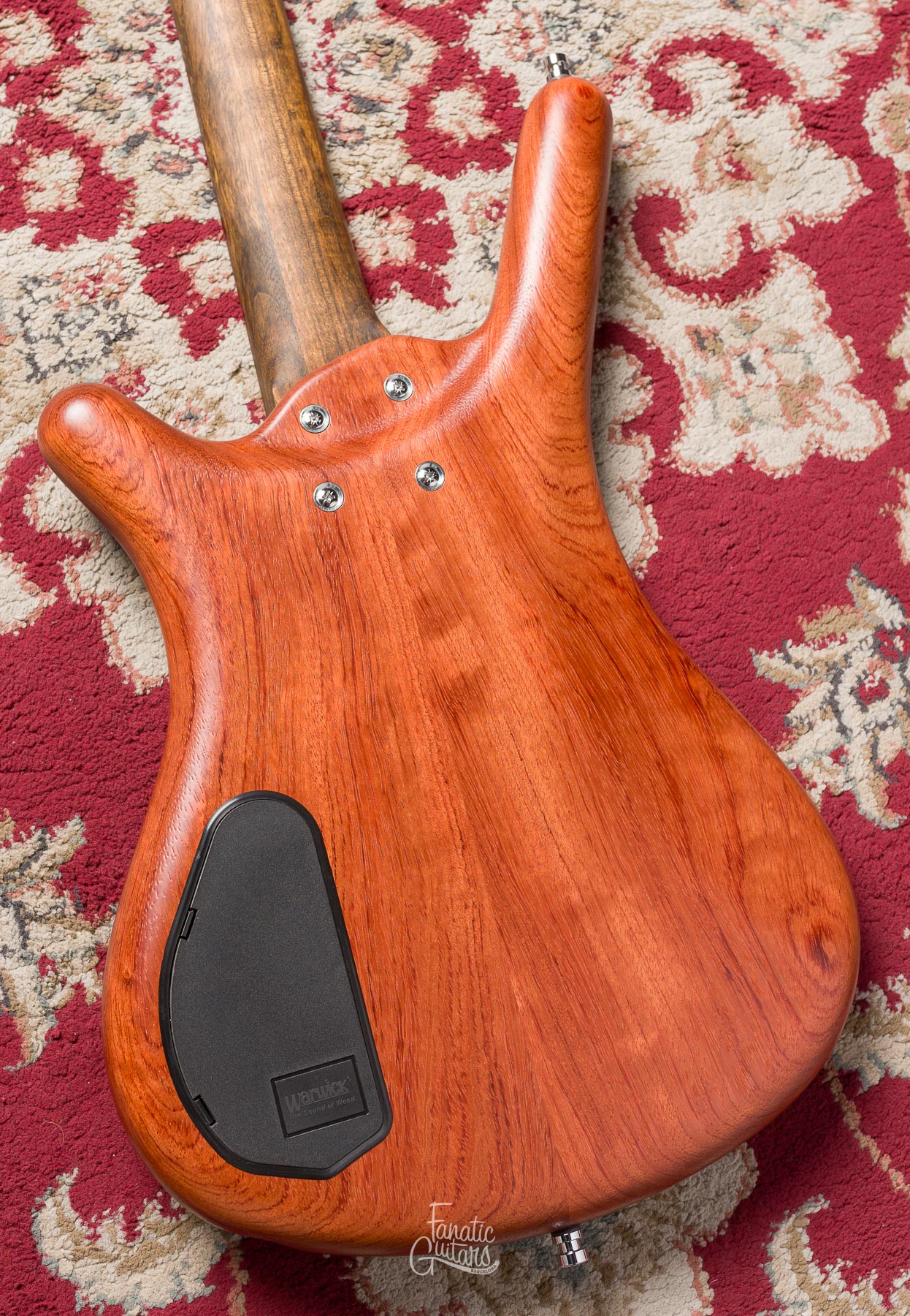 Warwick Teambuilt Pro Series Corvette Bubinga, 5 - Natural #010626-22 Segunda Mano