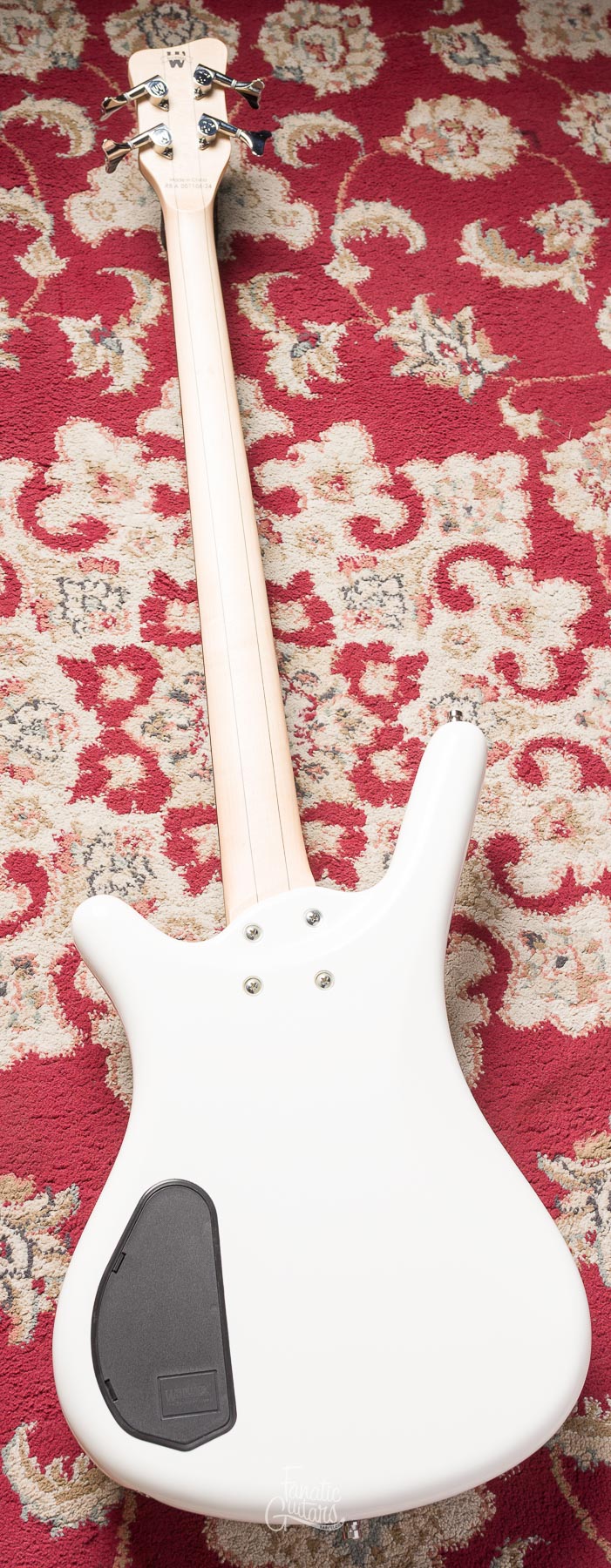 Warwick RockBass Corvette Basic, 4 - Solid White High Polish #001106-24 Segunda Mano